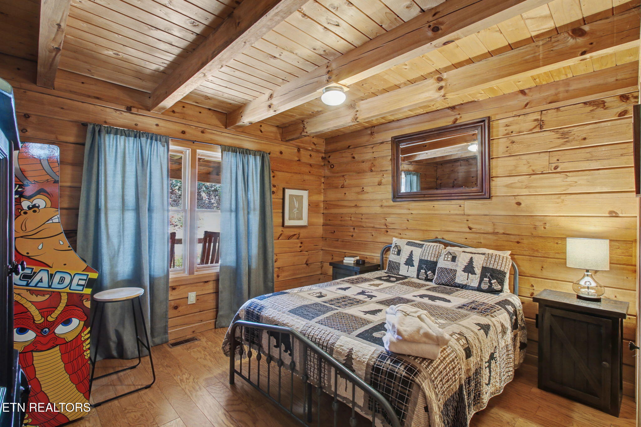 2137 Red Bud Road Sevierville TN 37876