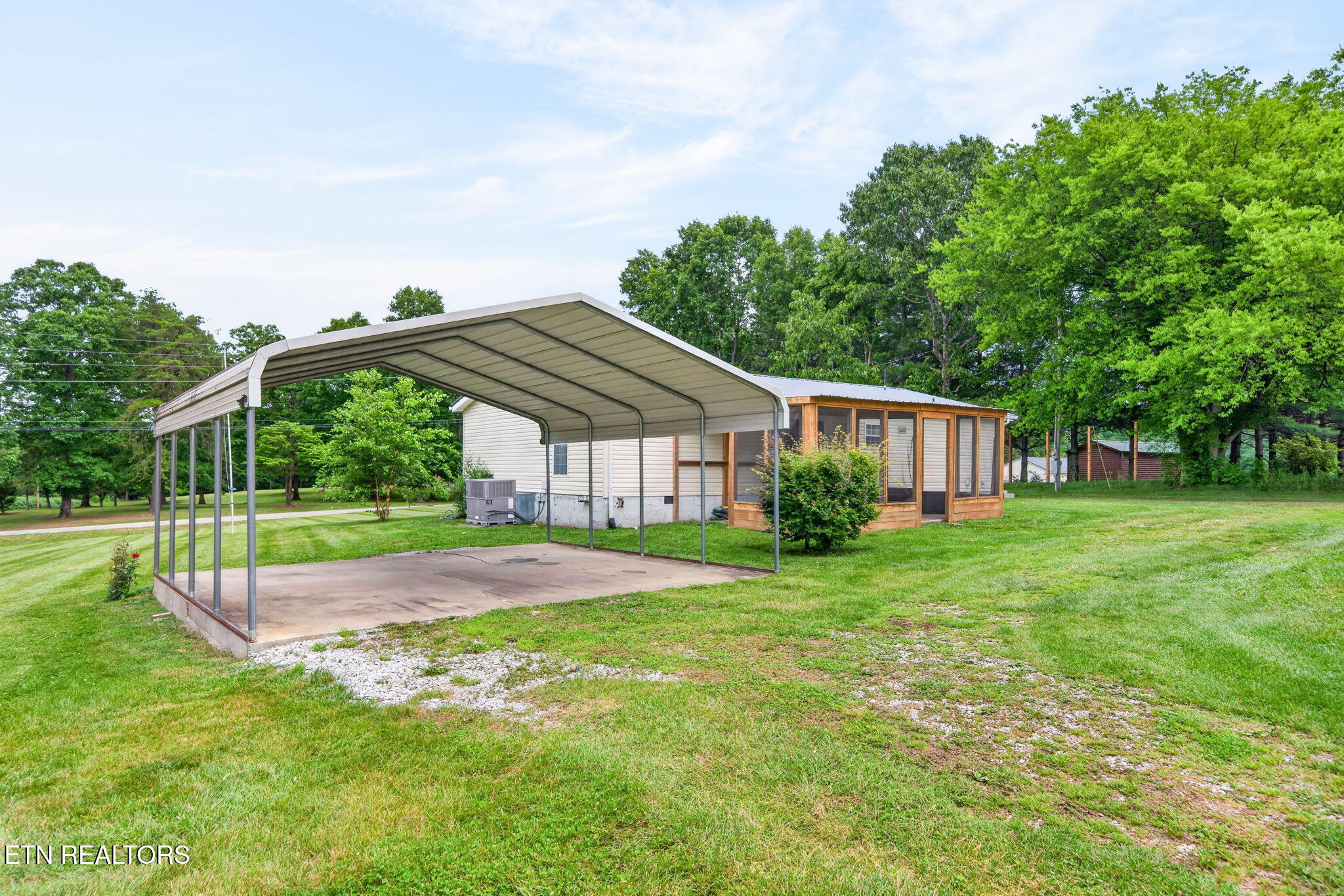 1513 Earl Jones Road Crossville TN 38555