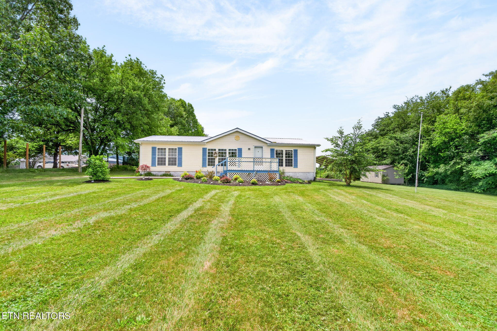 1513 Earl Jones Road Crossville TN 38555