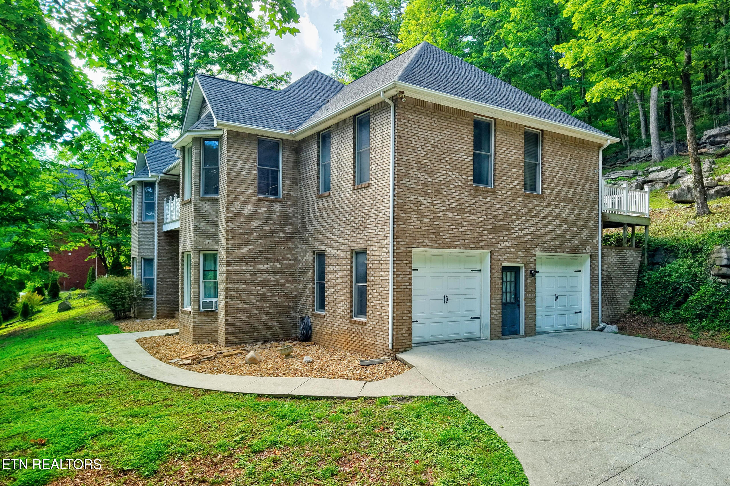1650 N Plantation Drive Cookeville TN 38506