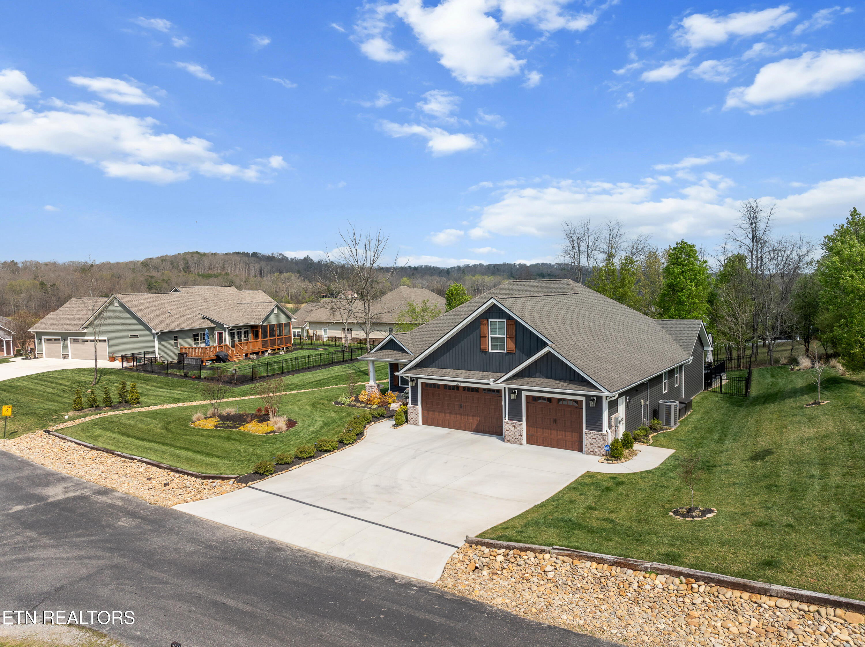 329 Walelu Trail Vonore TN 37885