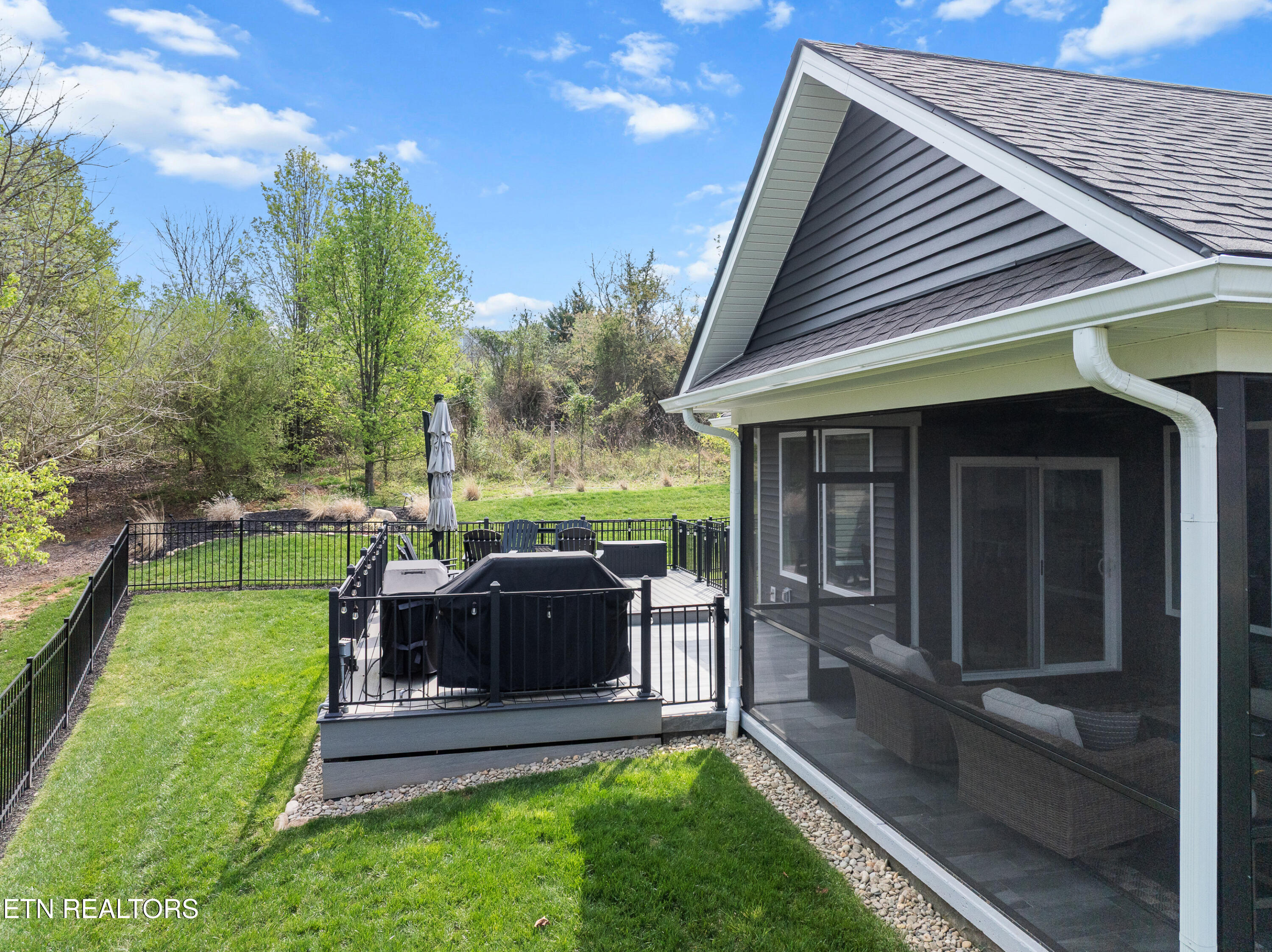 329 Walelu Trail Vonore TN 37885