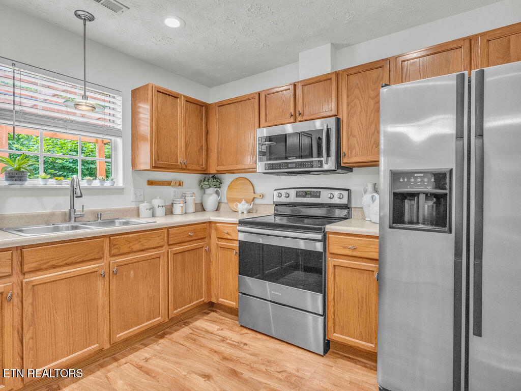 1004 Sugar Creek Lane Knoxville TN 37920