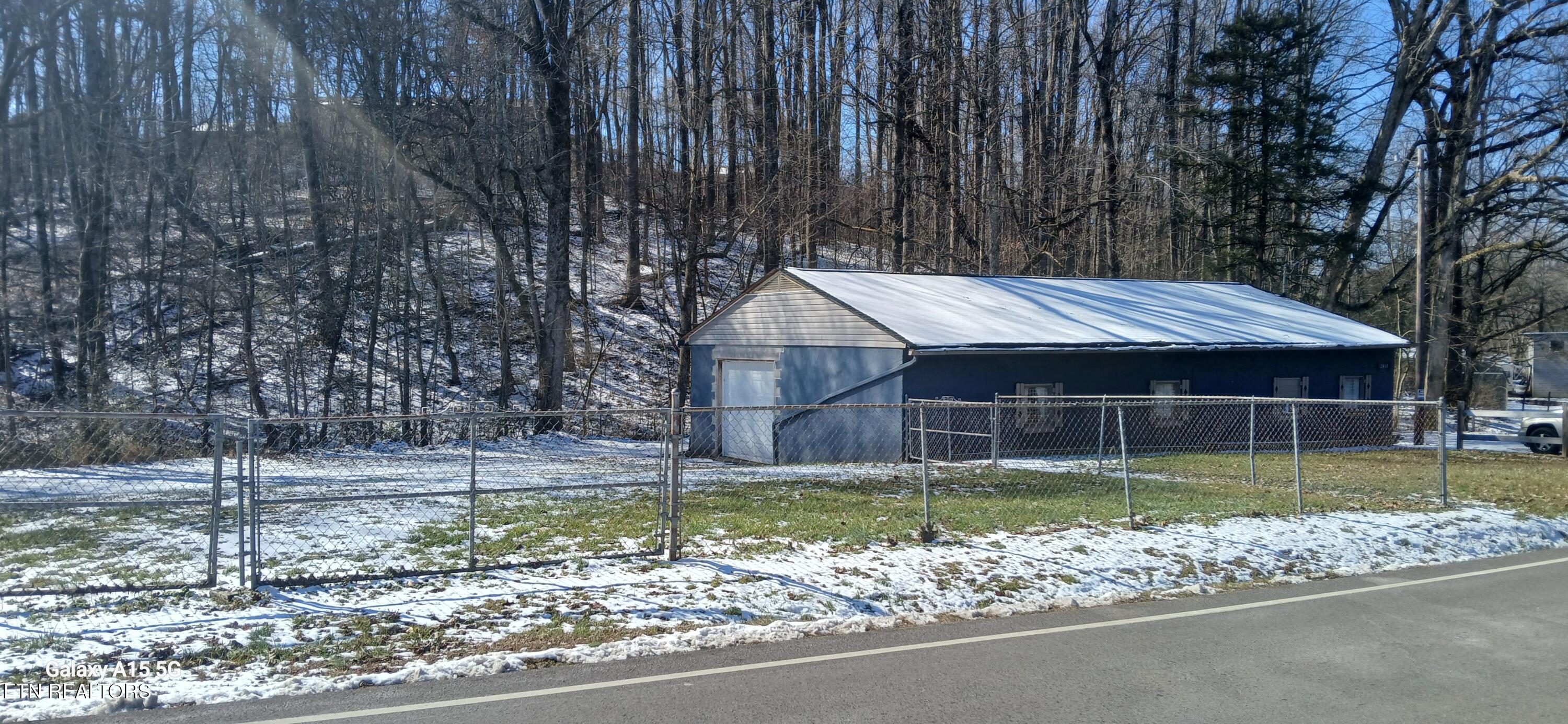 2405 Clearwater Road Athens TN 37303