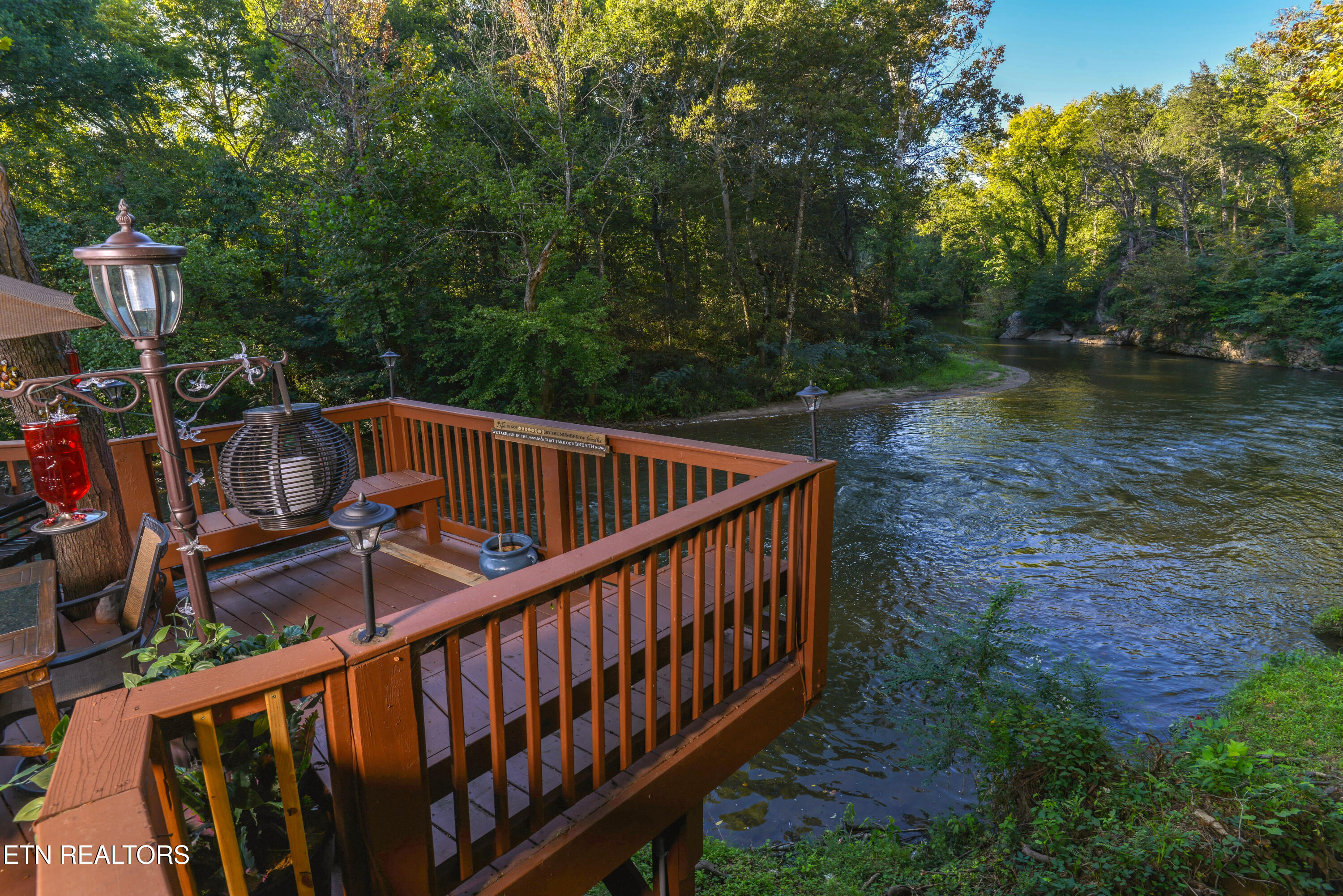 726 Plantation Drive Pigeon Forge TN 37863