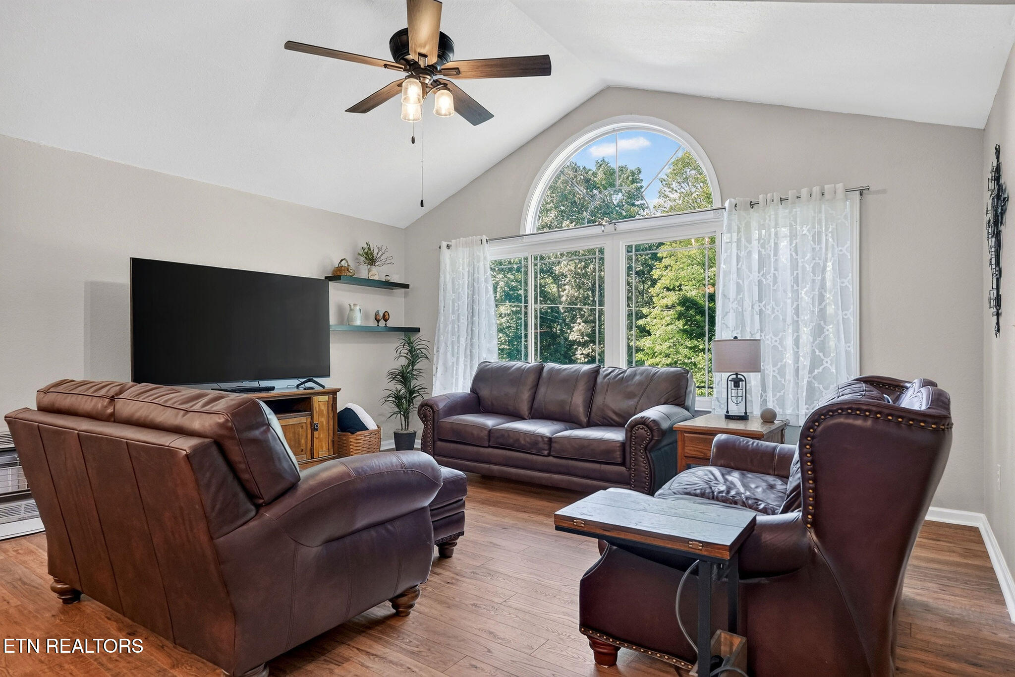 103 Brighton Lane Crossville TN 38558