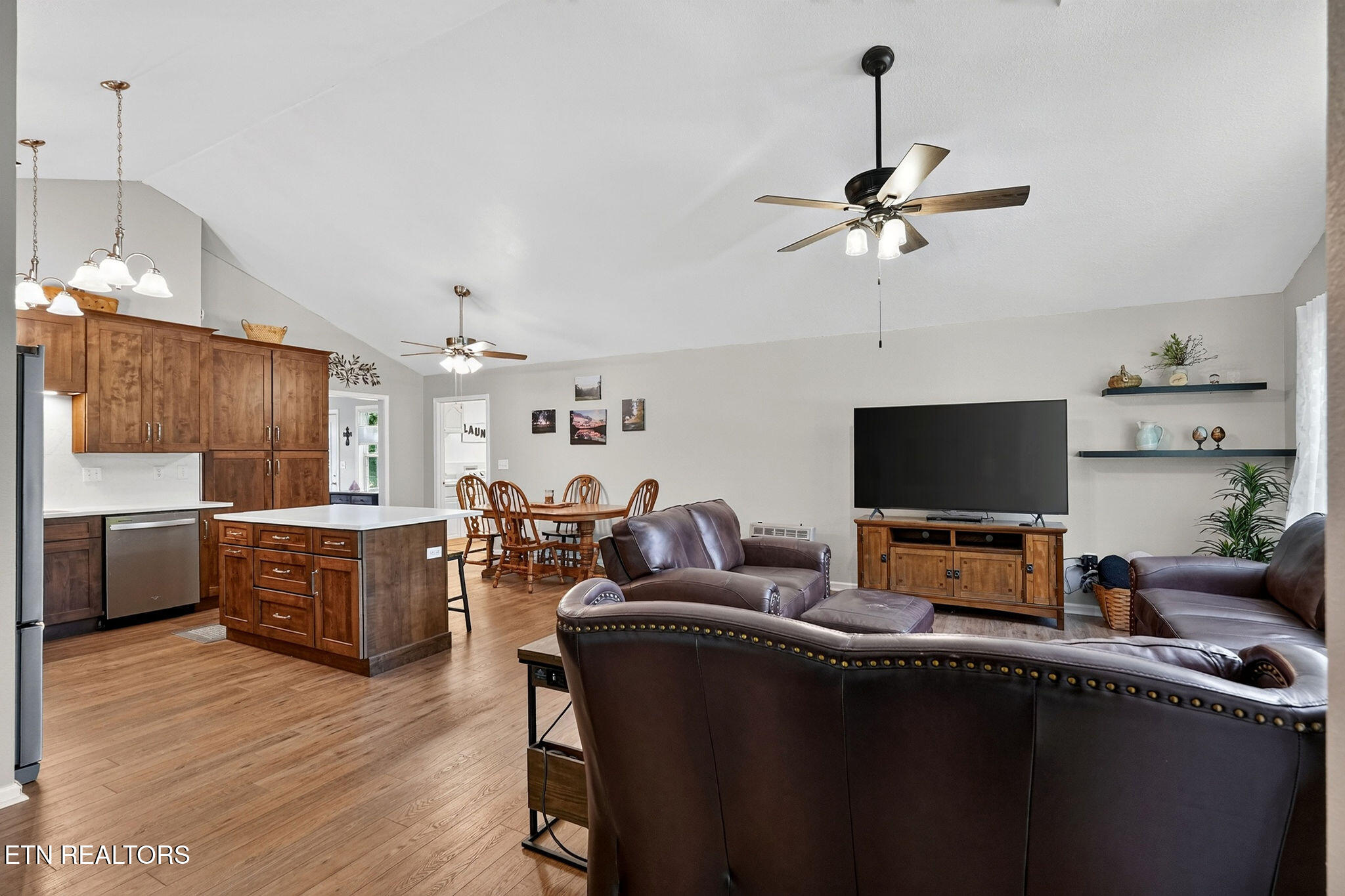 103 Brighton Lane Crossville TN 38558