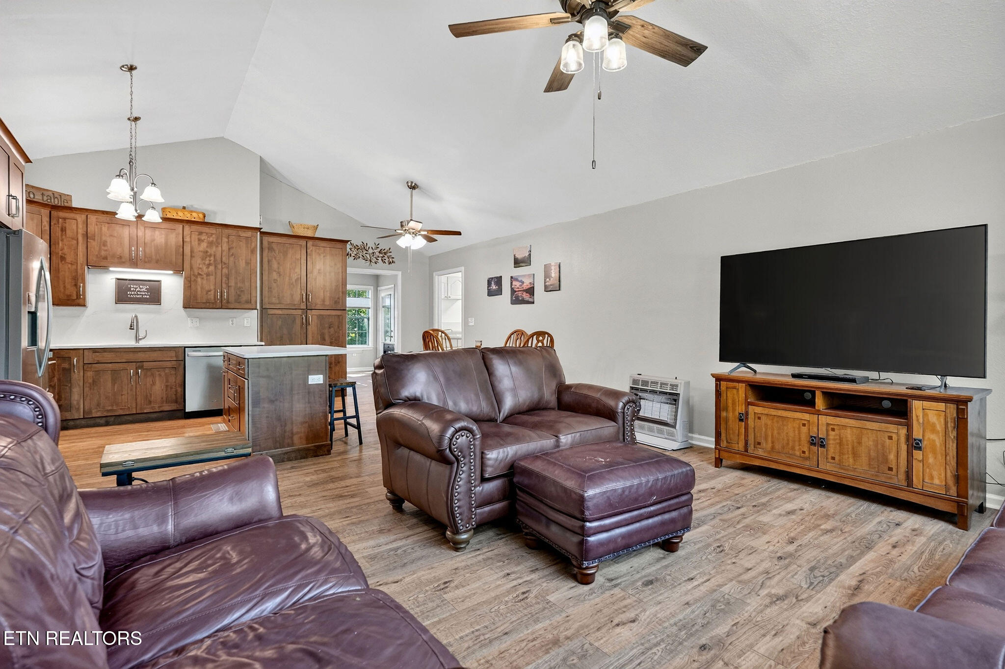 103 Brighton Lane Crossville TN 38558