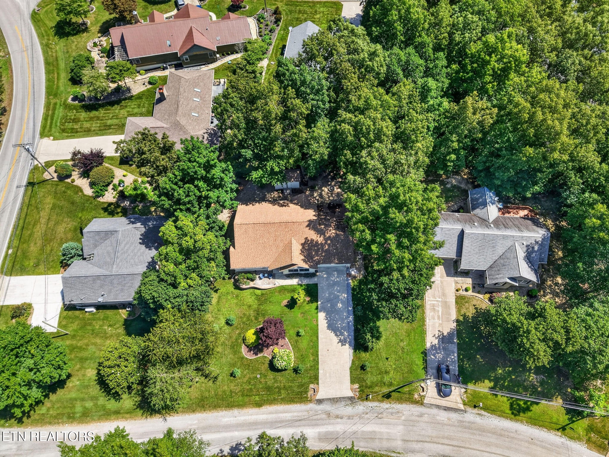 103 Brighton Lane Crossville TN 38558