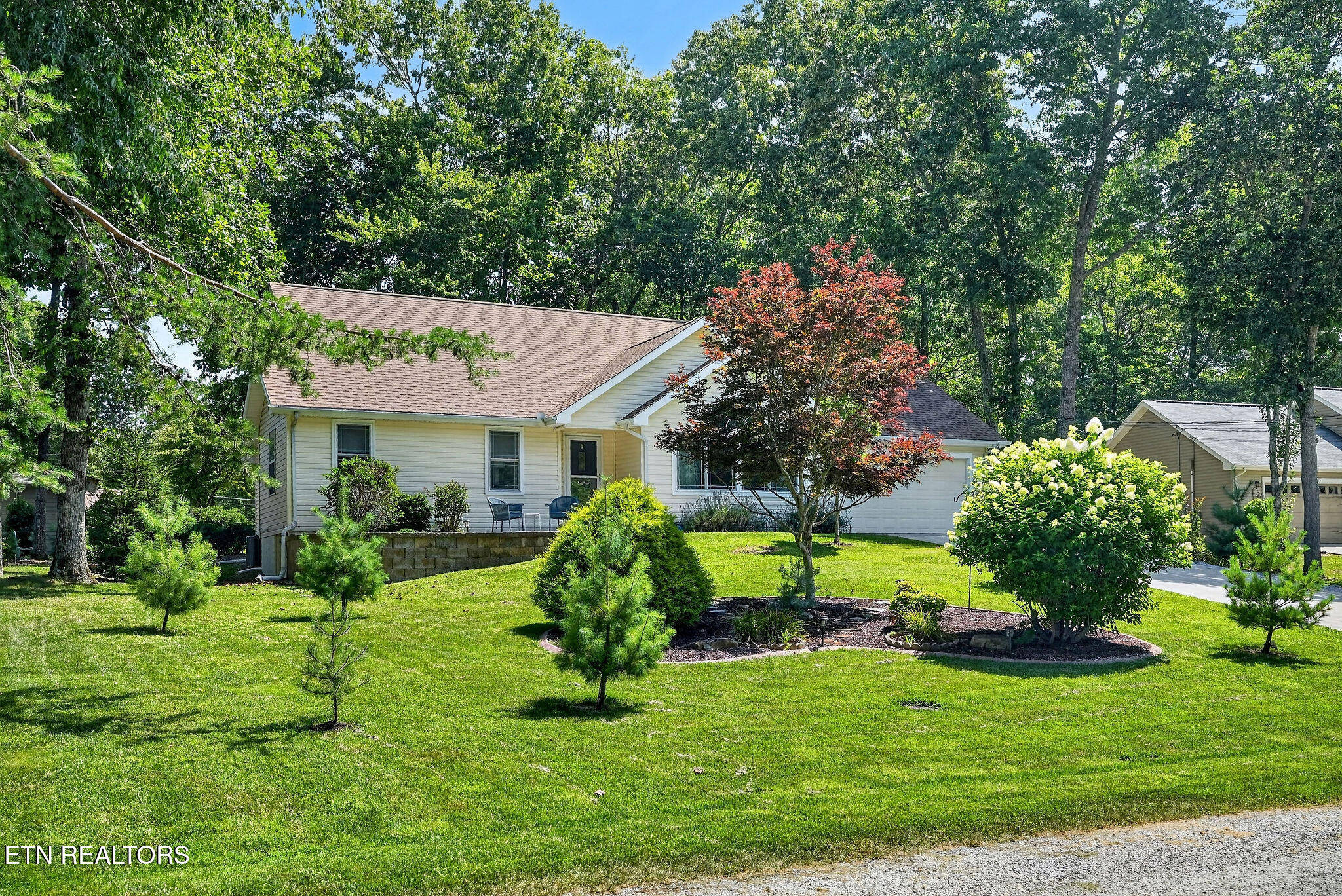103 Brighton Lane Crossville TN 38558