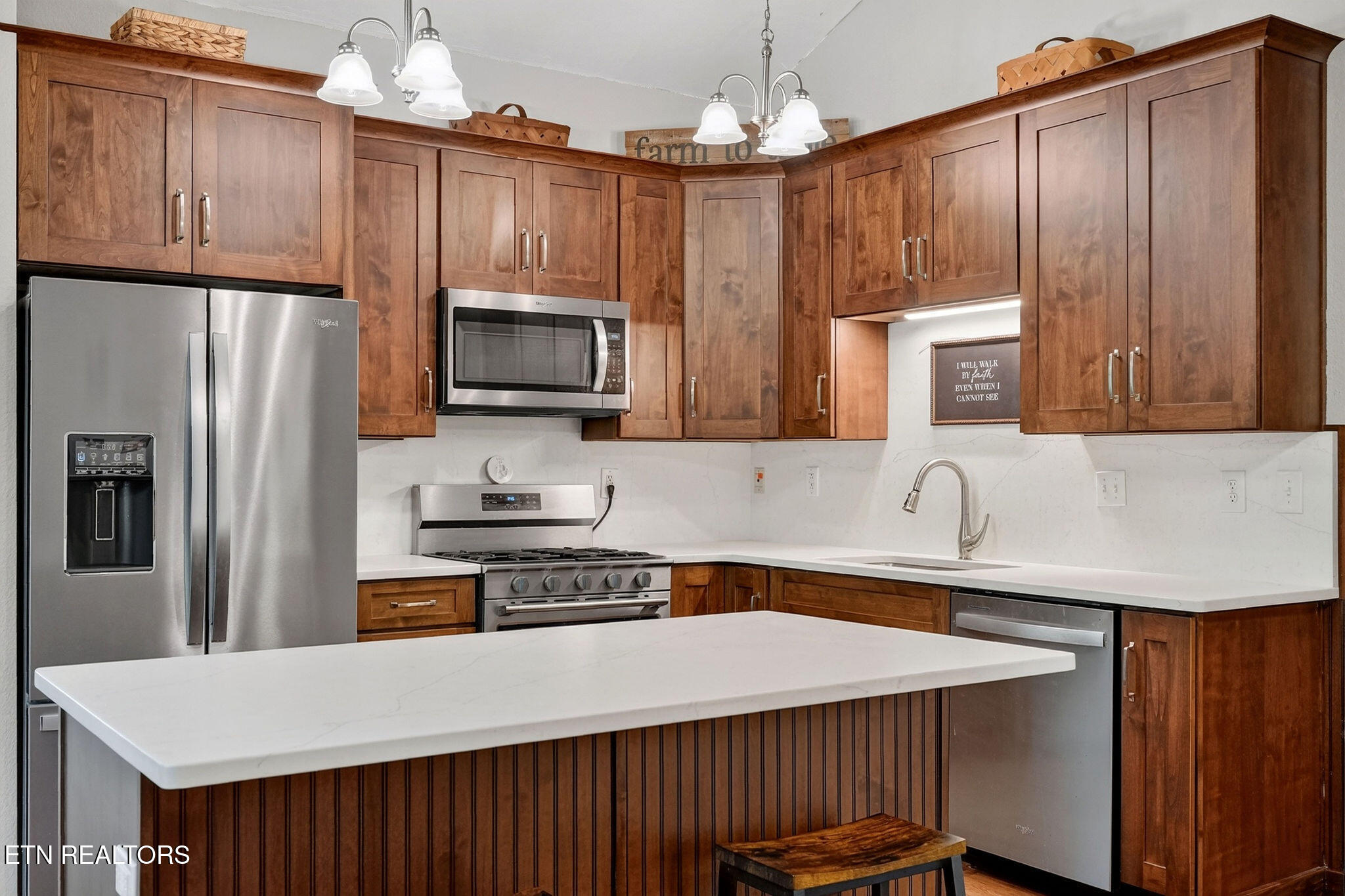 103 Brighton Lane Crossville TN 38558