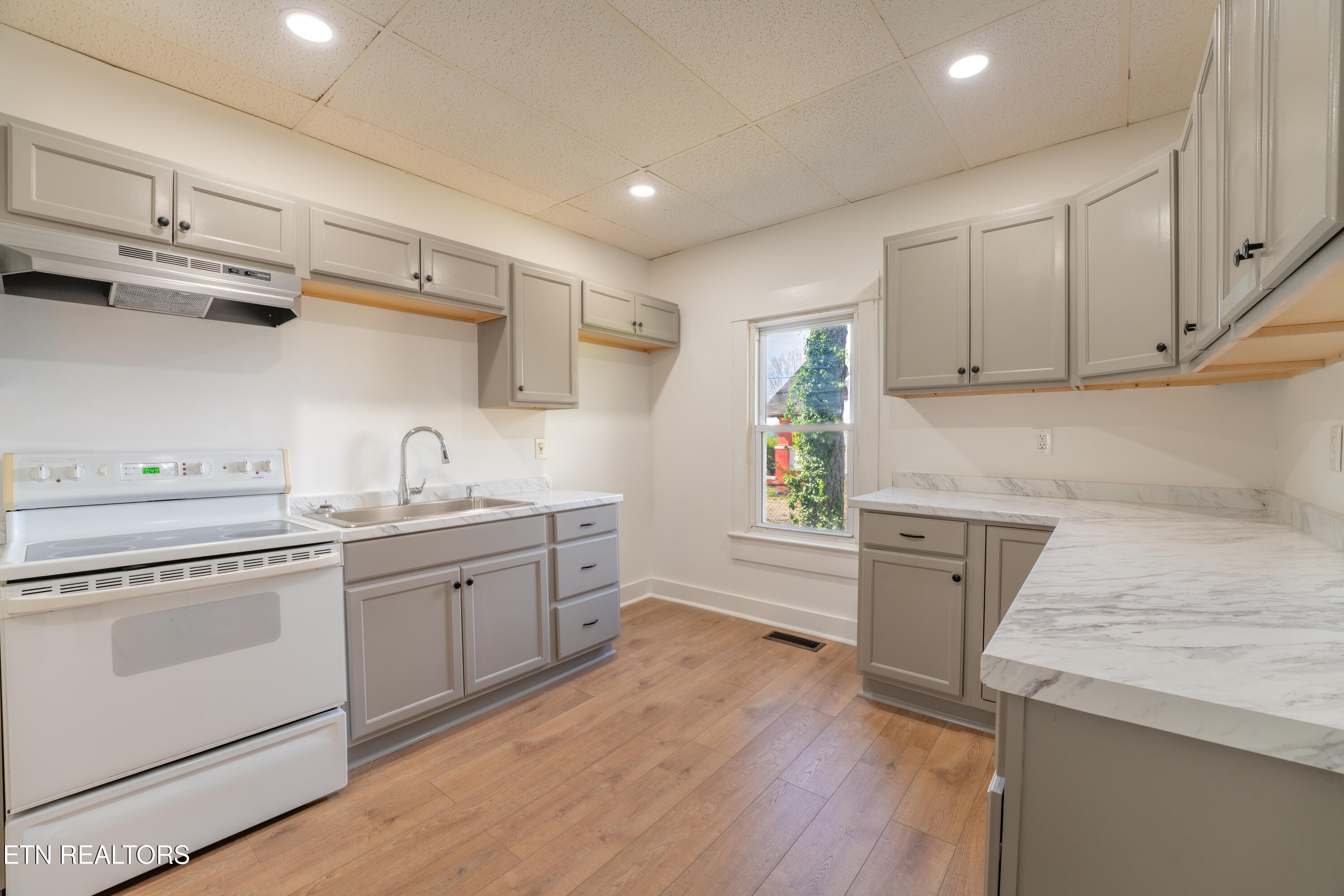 2623 Tecoma Drive Knoxville TN 37917