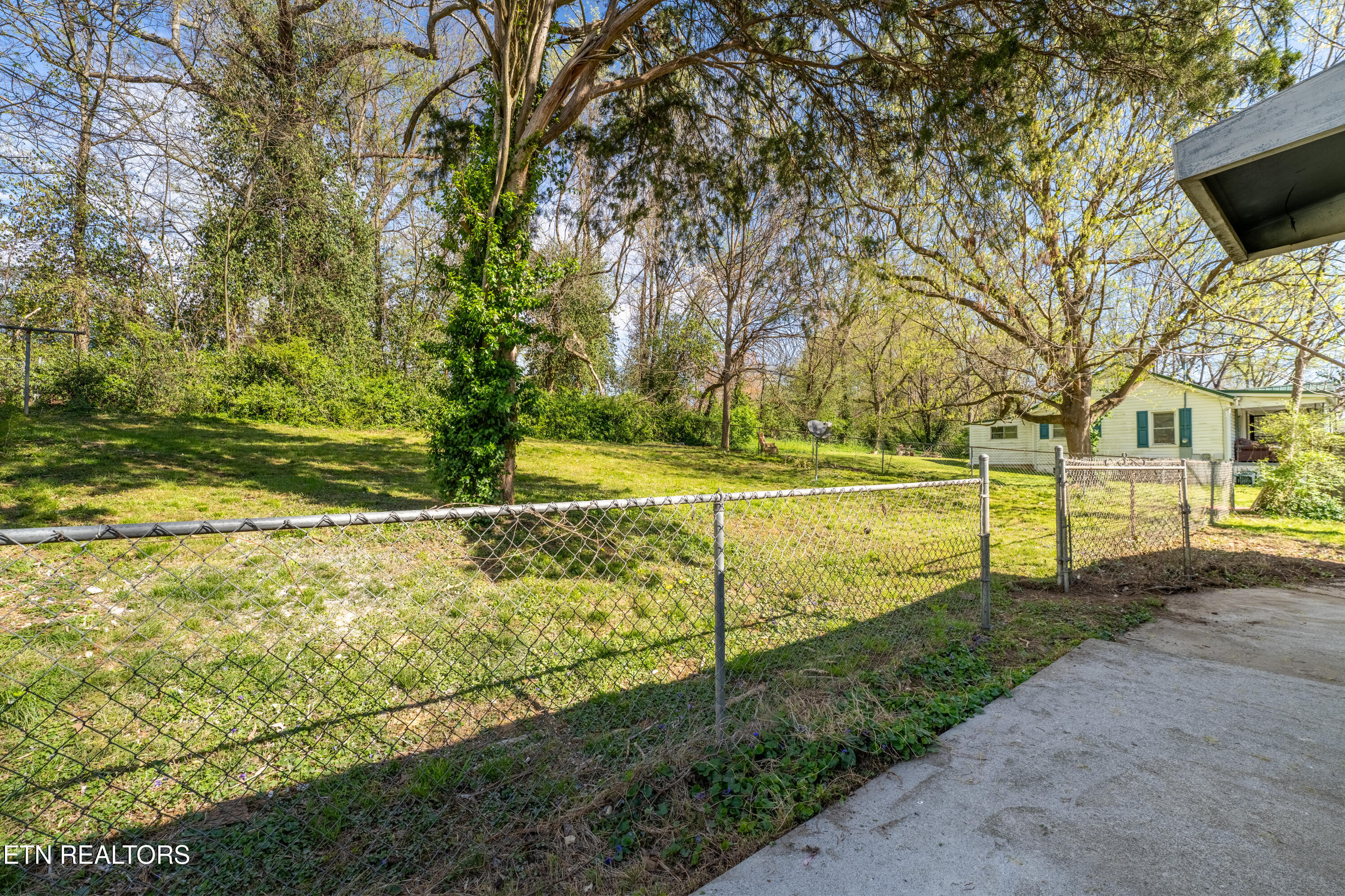 2623 Tecoma Drive Knoxville TN 37917