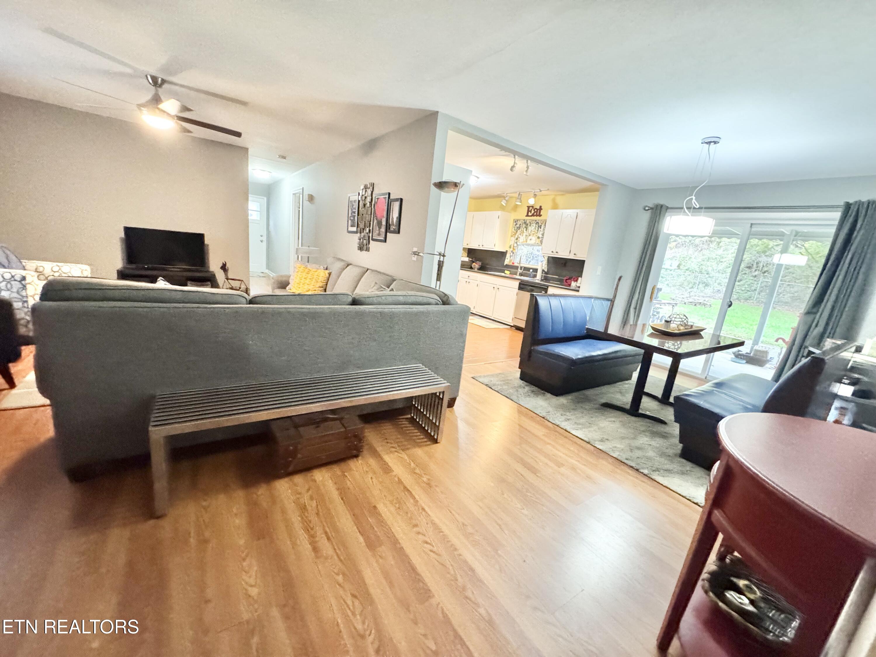 4208 Spar Drive Knoxville TN 37918