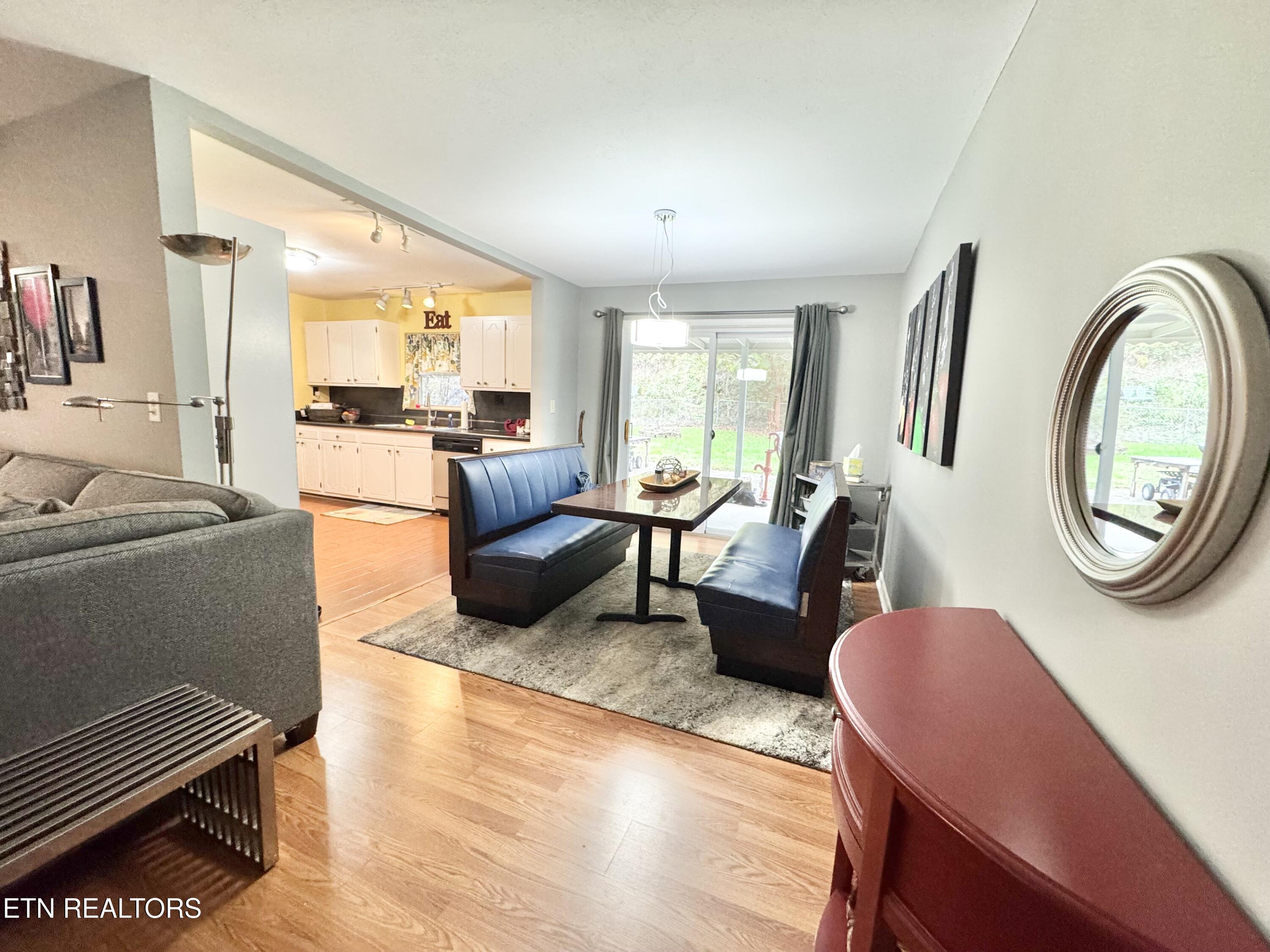 4208 Spar Drive Knoxville TN 37918