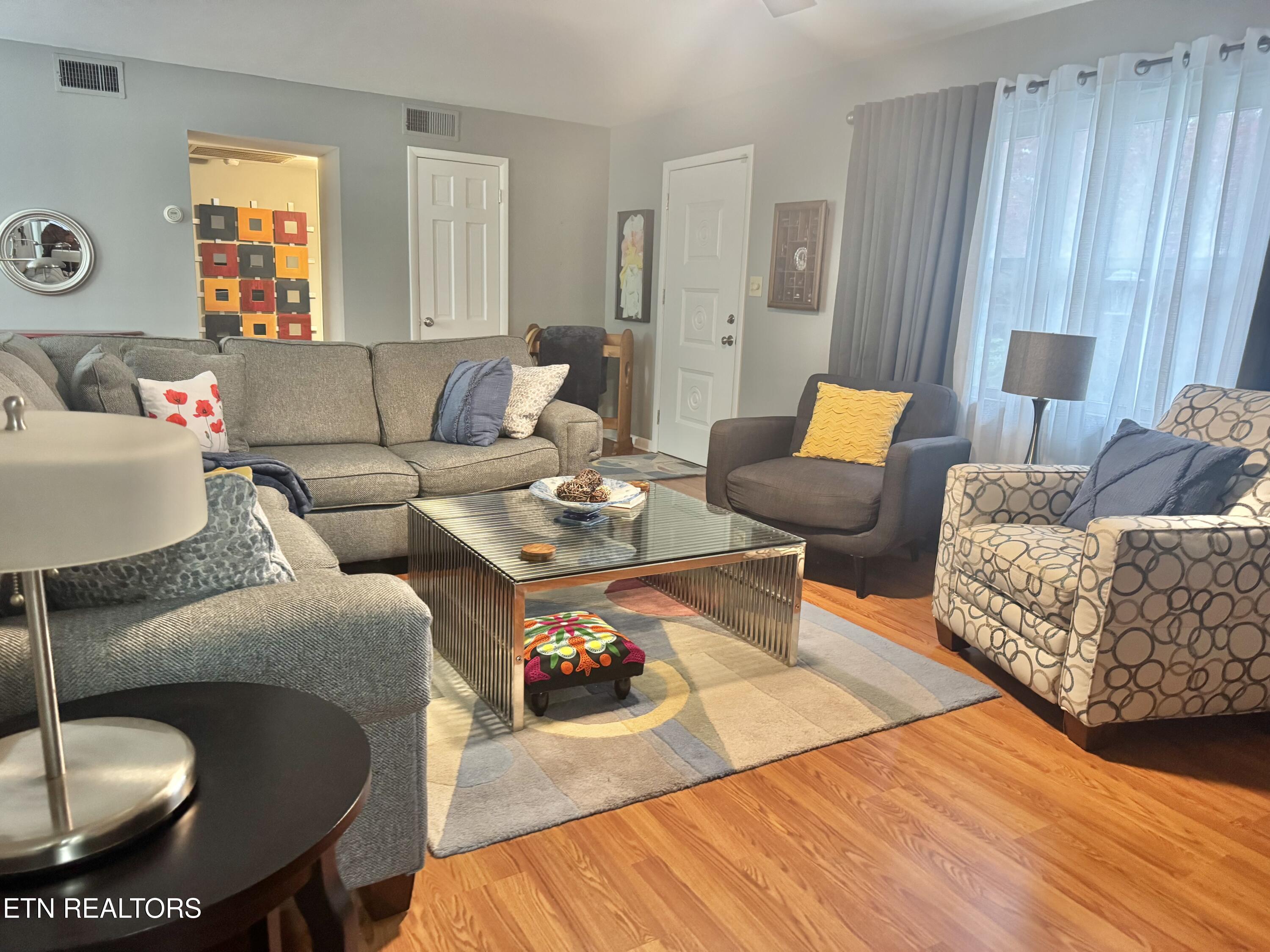 4208 Spar Drive Knoxville TN 37918