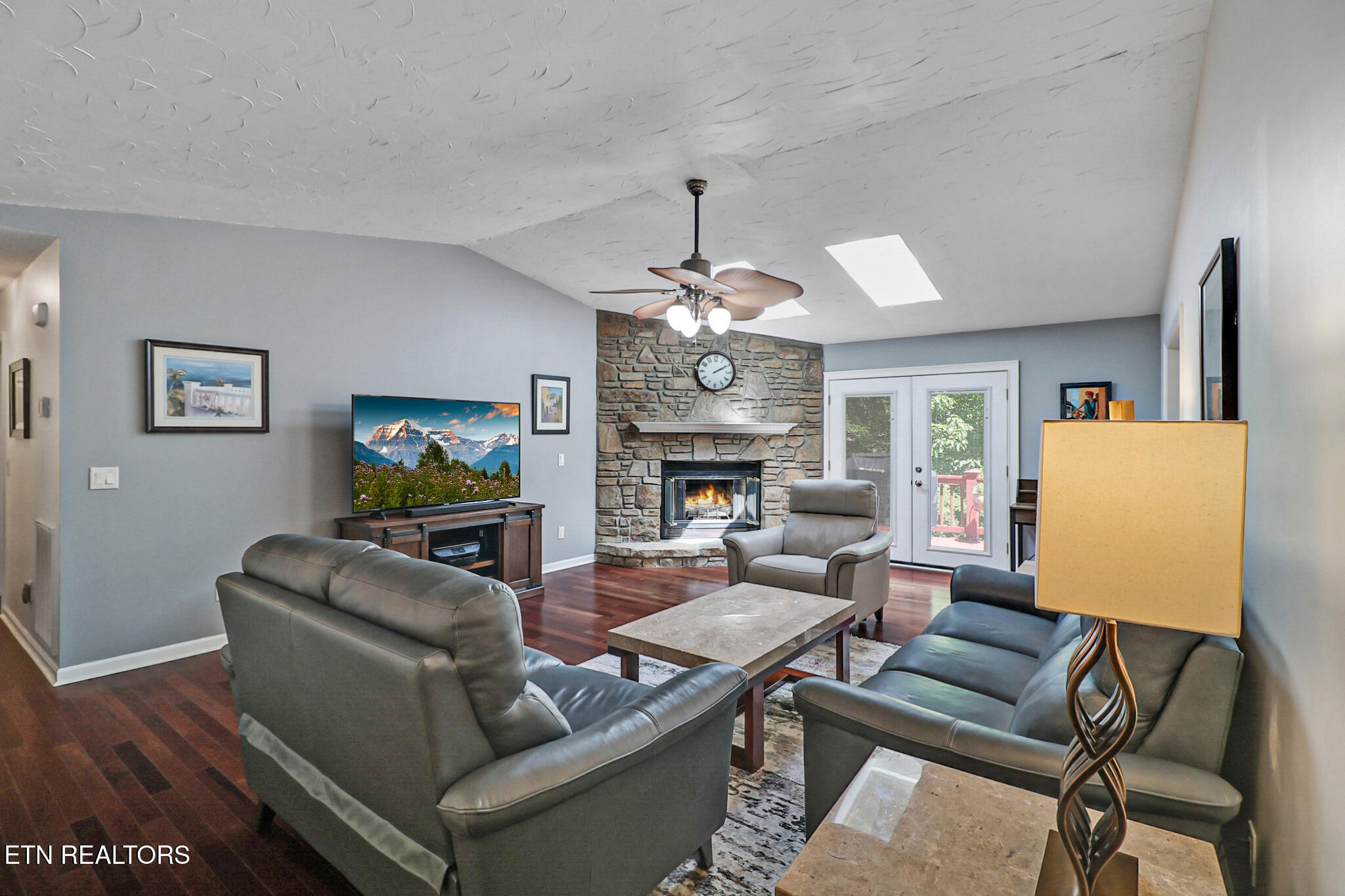 159 Ivy Brook Lane Crossville TN 38558