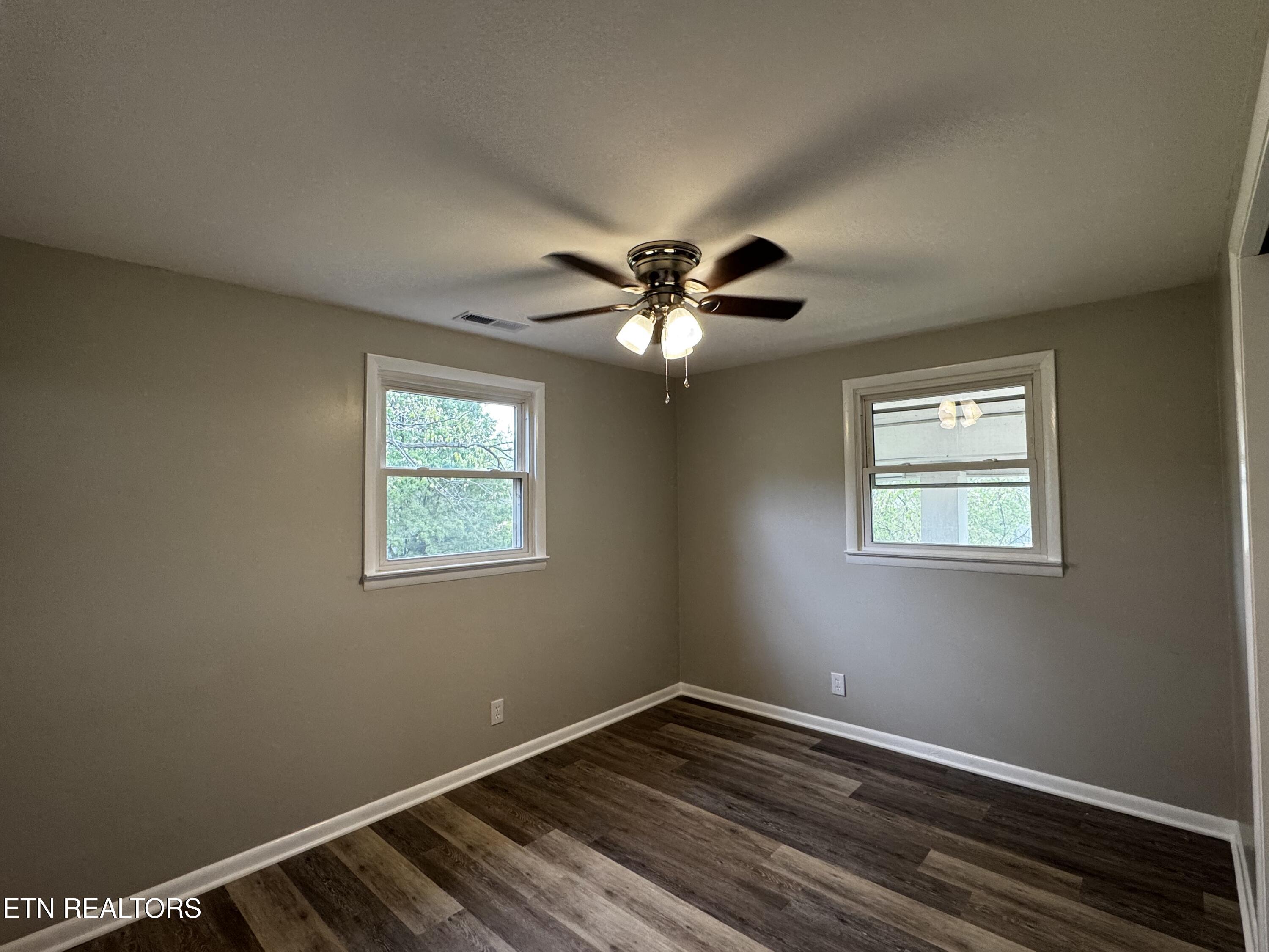 2406 Mentor School Road Louisville TN 37777