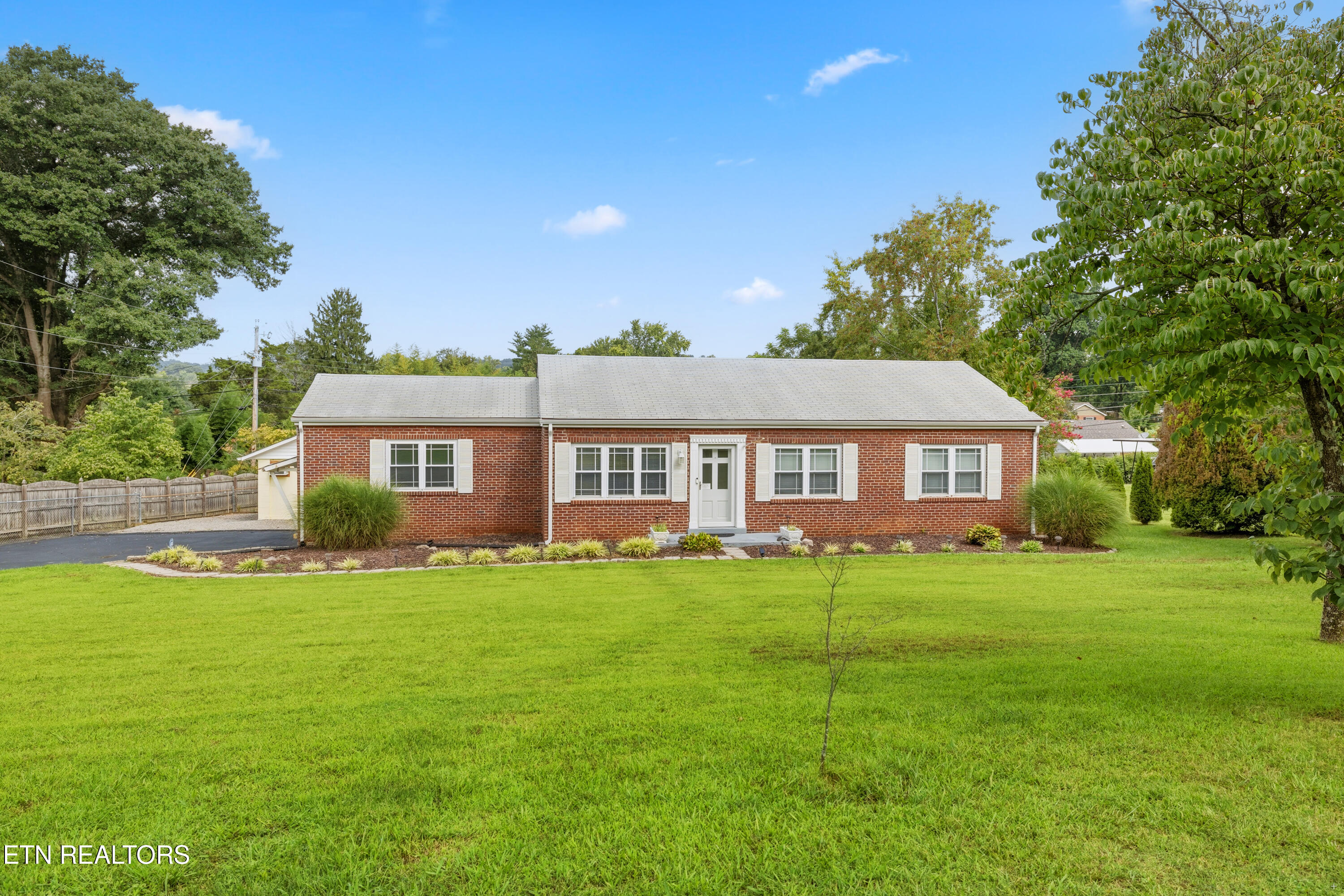 3725 Lucinda Drive Knoxville TN 37918