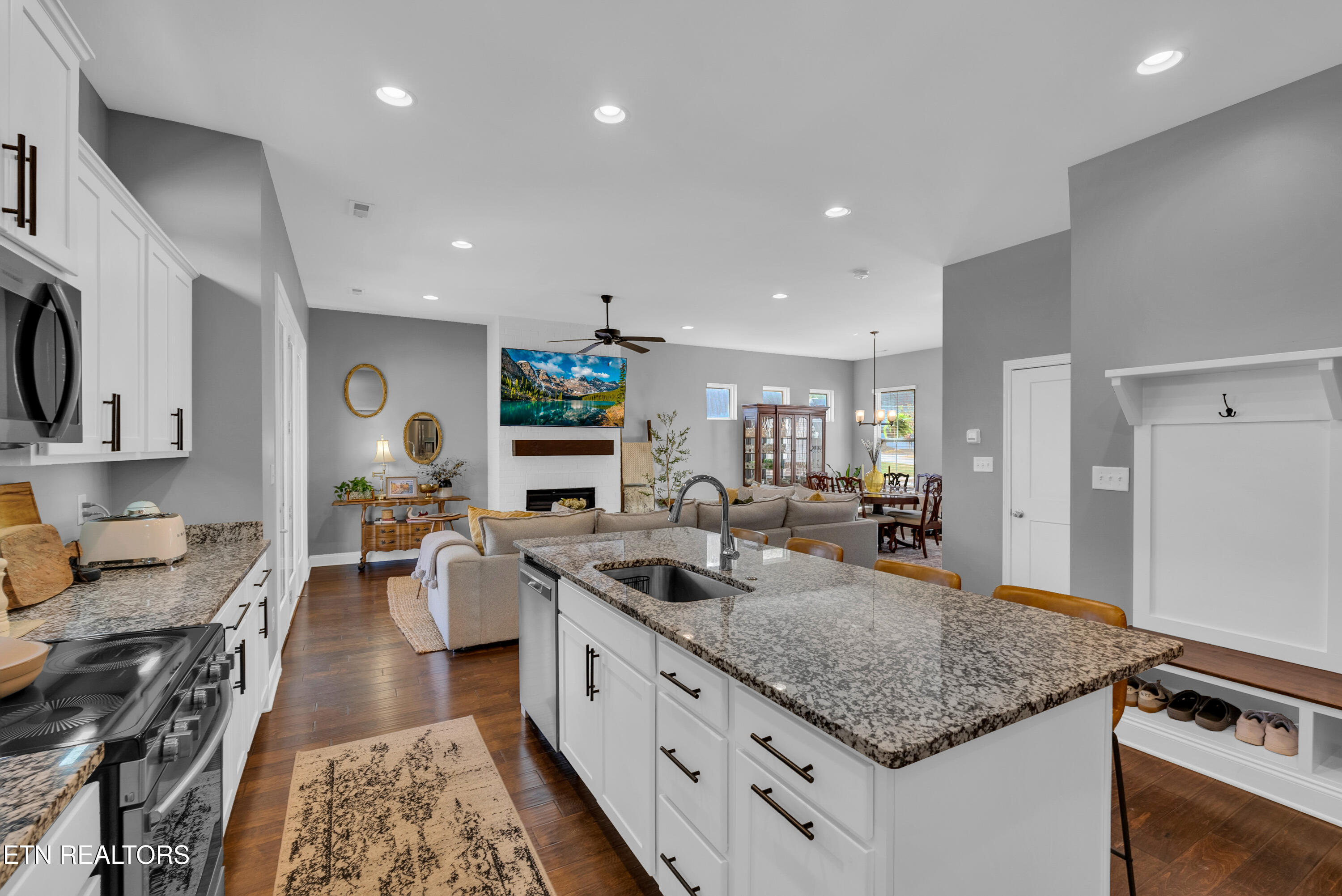 1111 Belle Pond Avenue Knoxville TN 37932