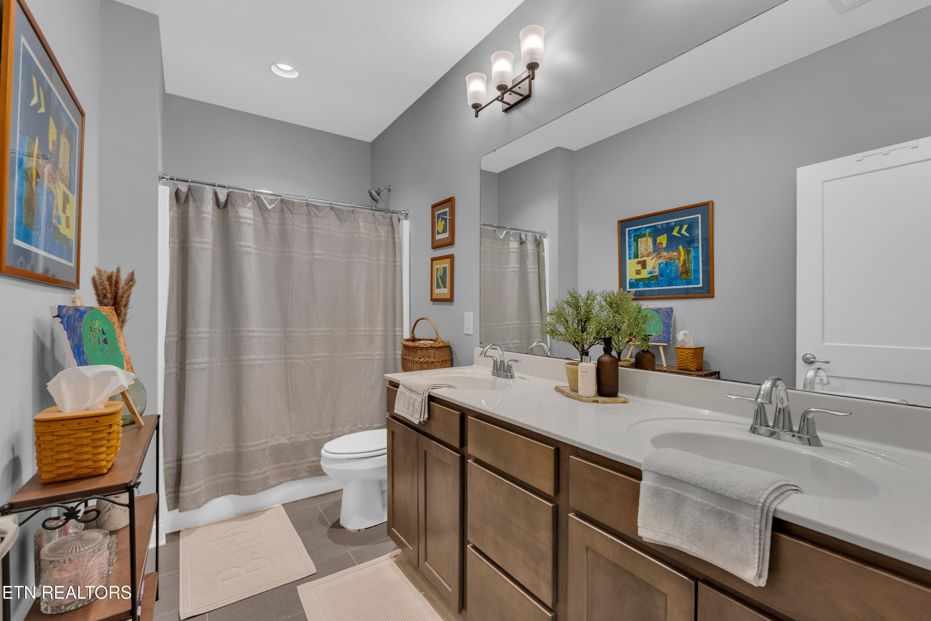 1111 Belle Pond Avenue Knoxville TN 37932