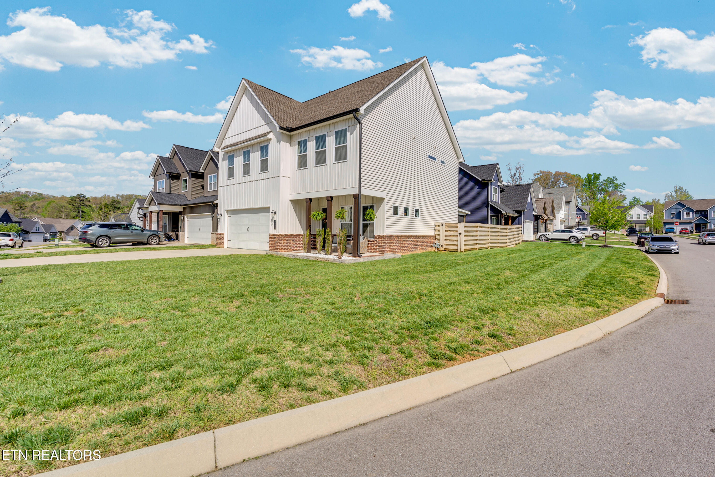 1111 Belle Pond Avenue Knoxville TN 37932