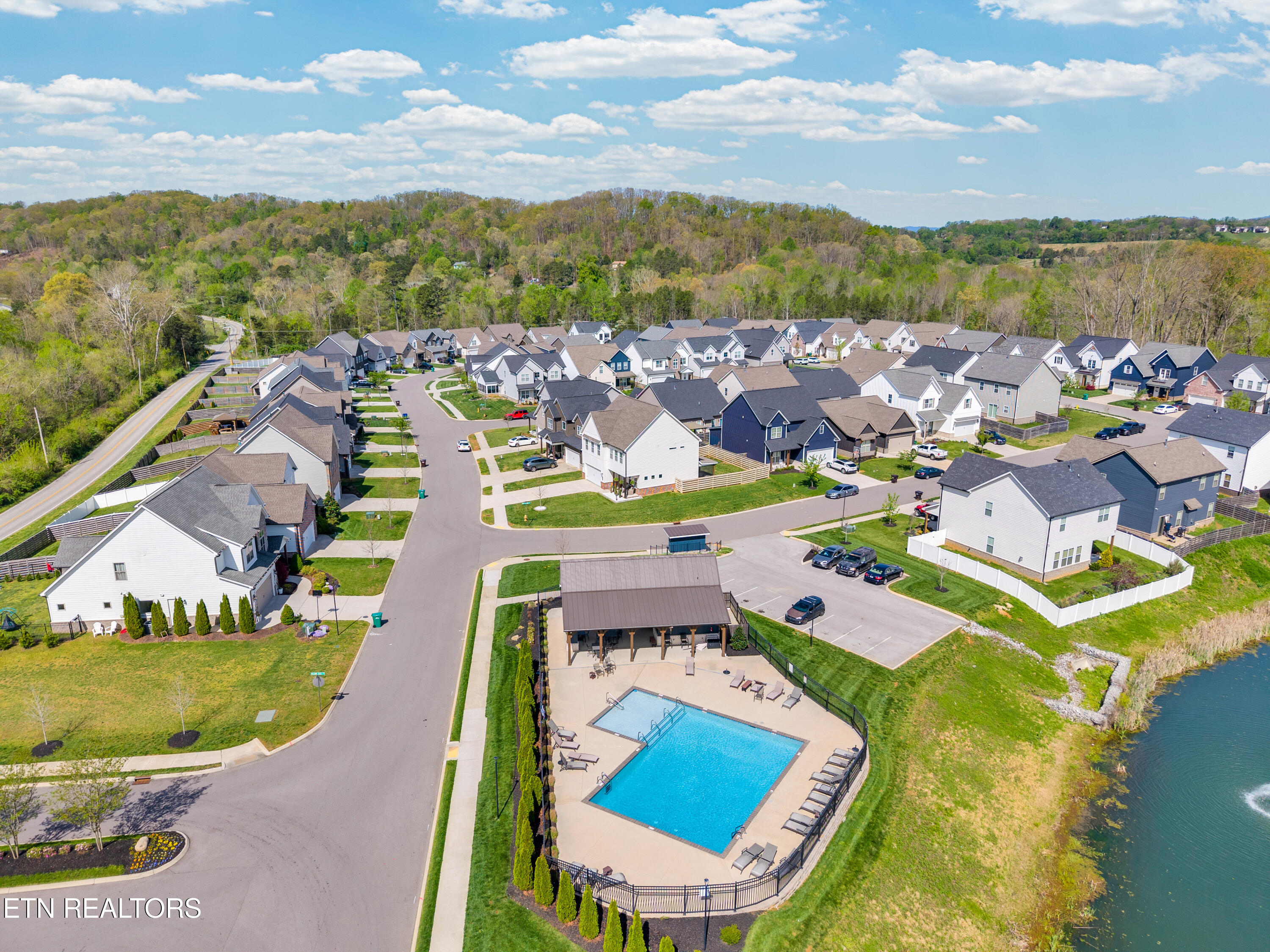 1111 Belle Pond Avenue Knoxville TN 37932