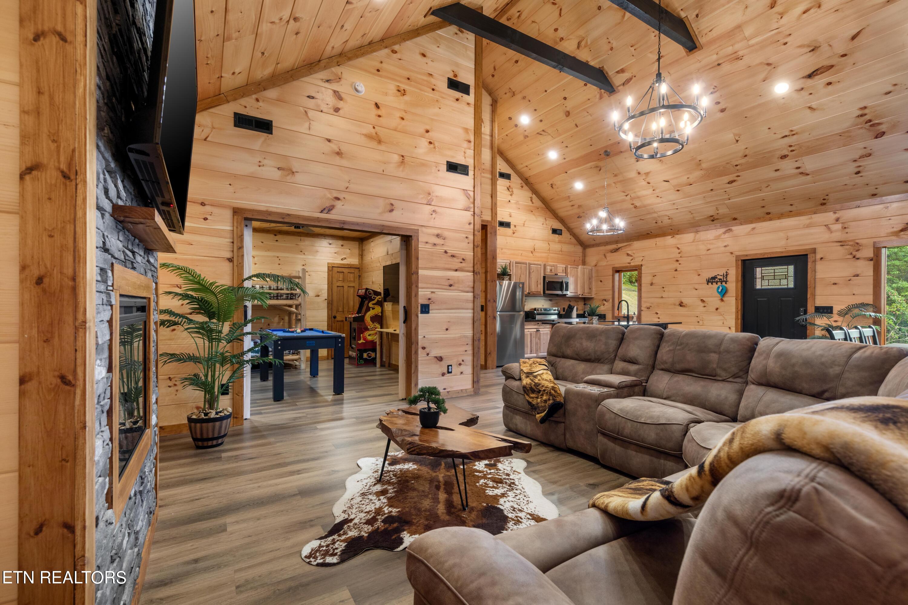 1684 Zurich Road Gatlinburg TN 37738