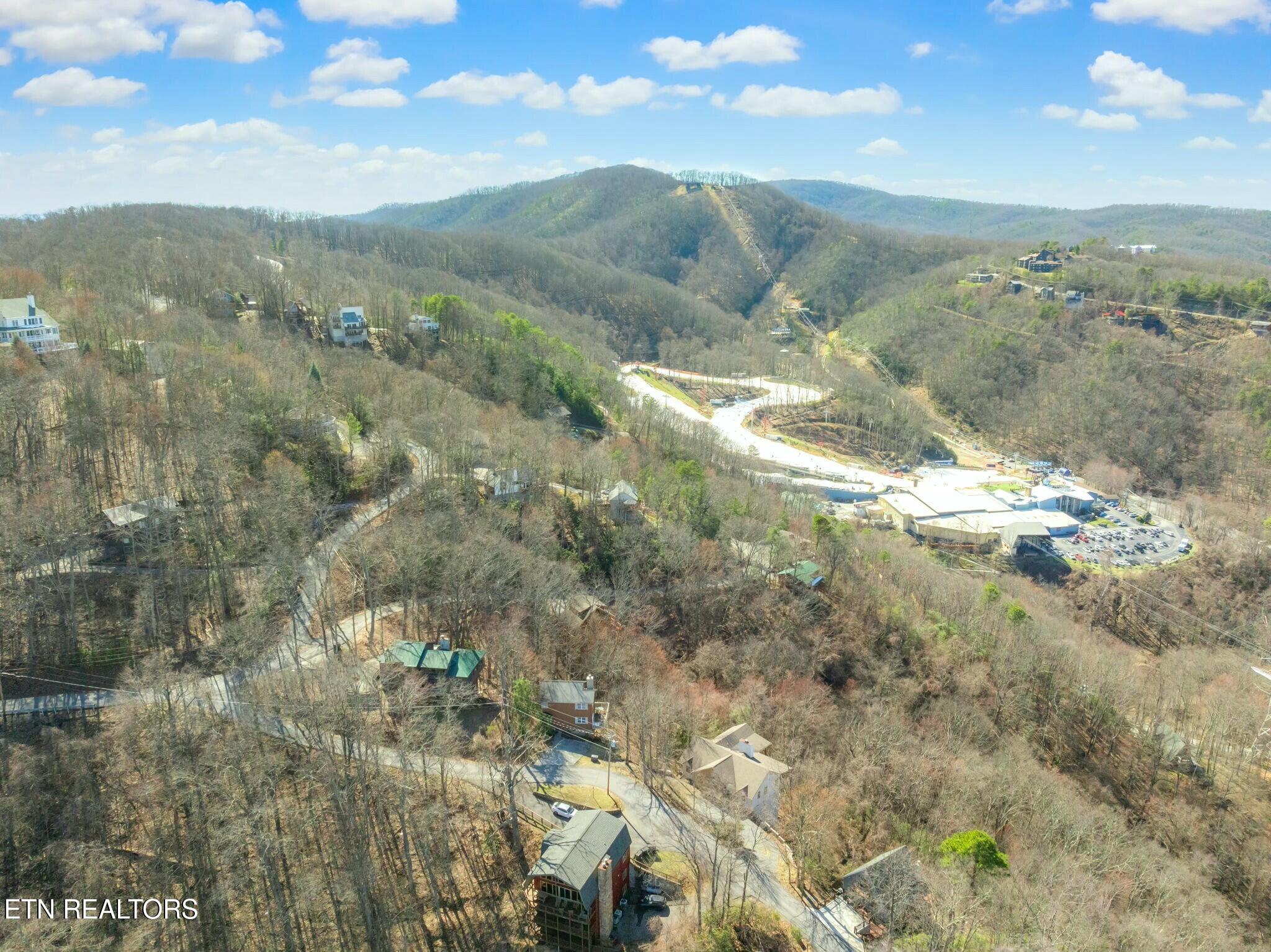 2113 Nordic Circle Gatlinburg TN 37738