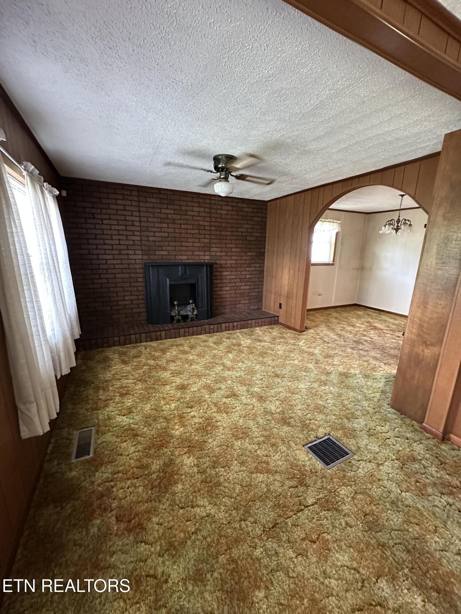 392 Tedder Street Rockwood TN 37854