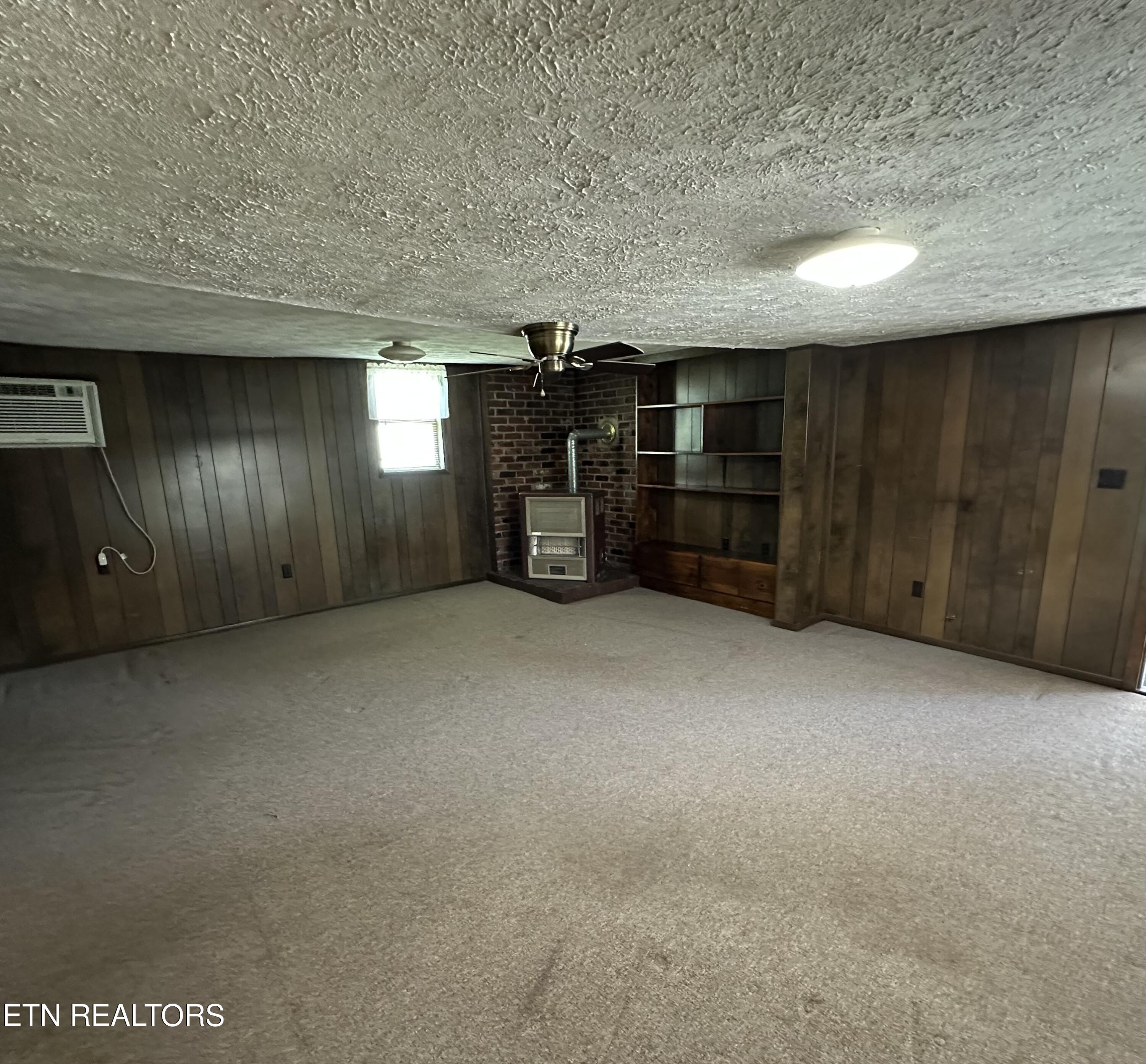 392 Tedder Street Rockwood TN 37854