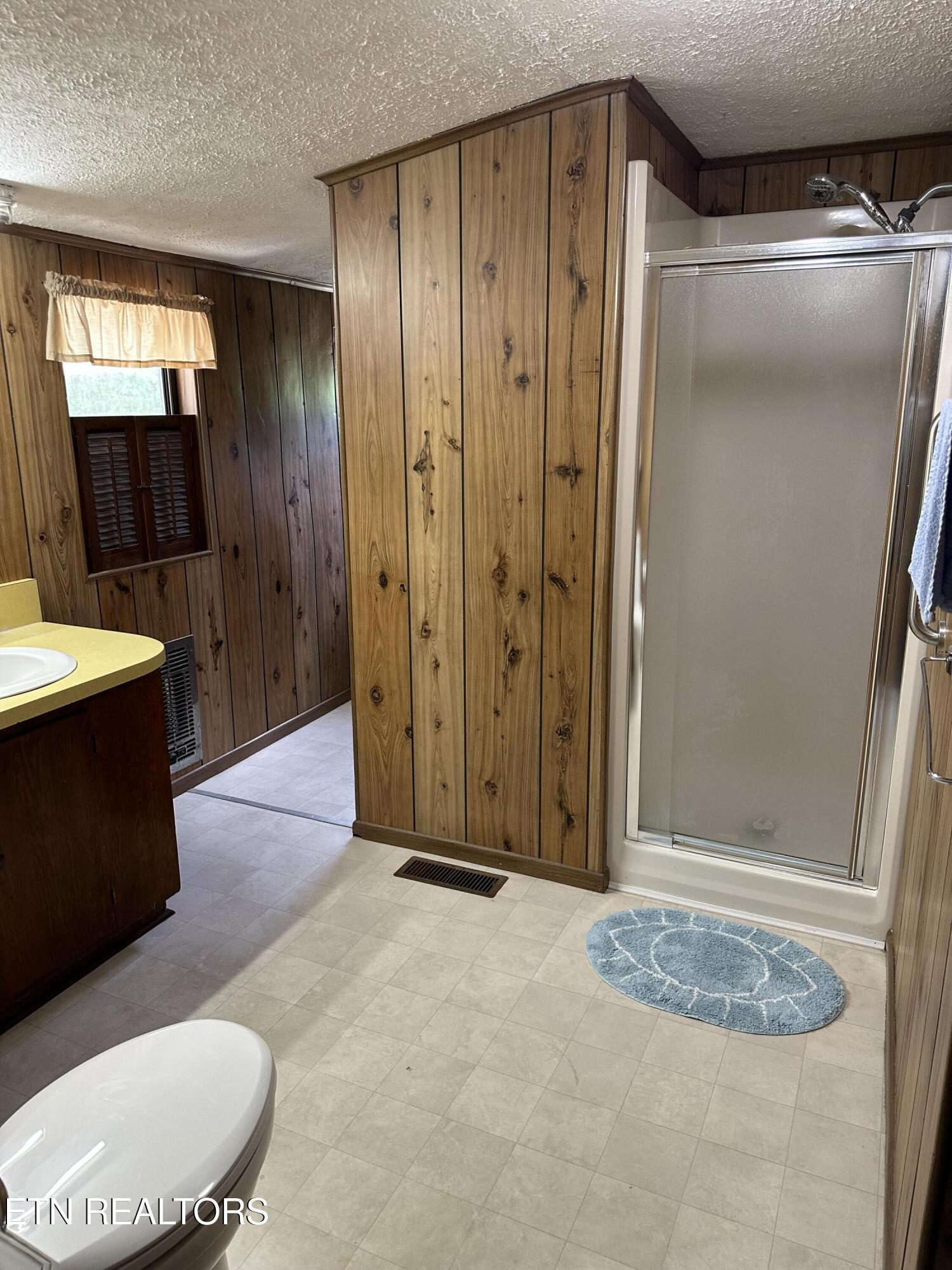 392 Tedder Street Rockwood TN 37854