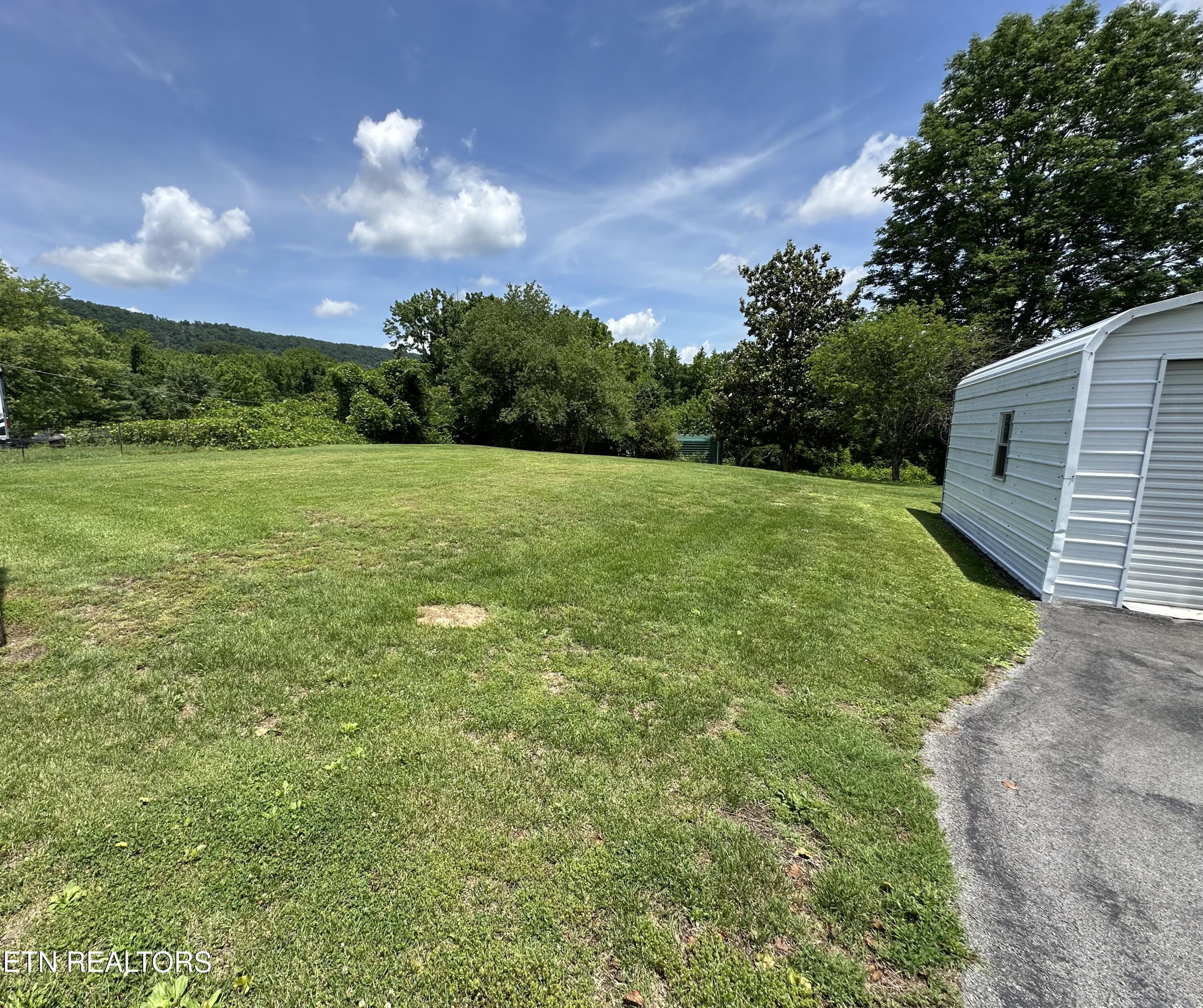 392 Tedder Street Rockwood TN 37854