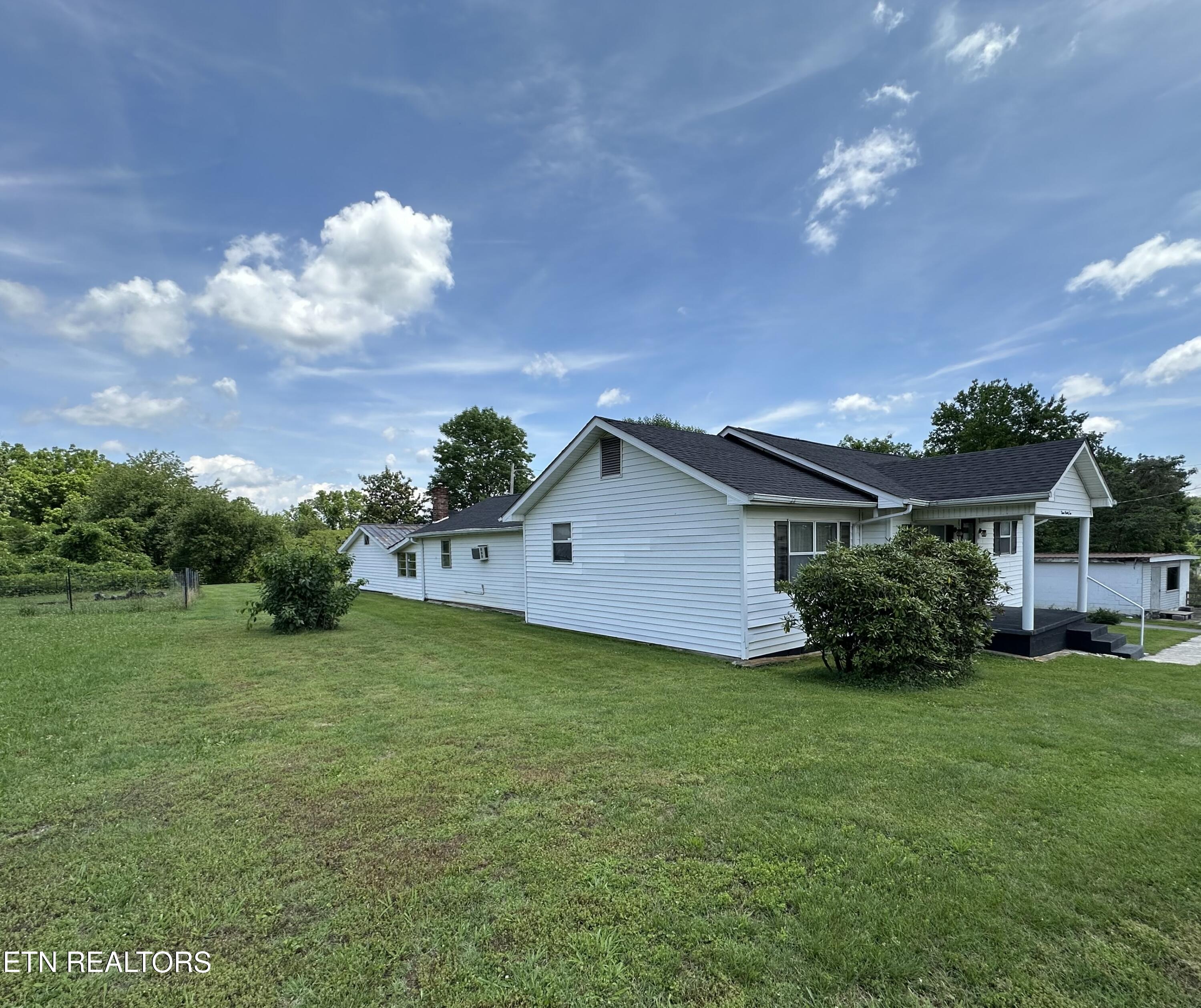392 Tedder Street Rockwood TN 37854