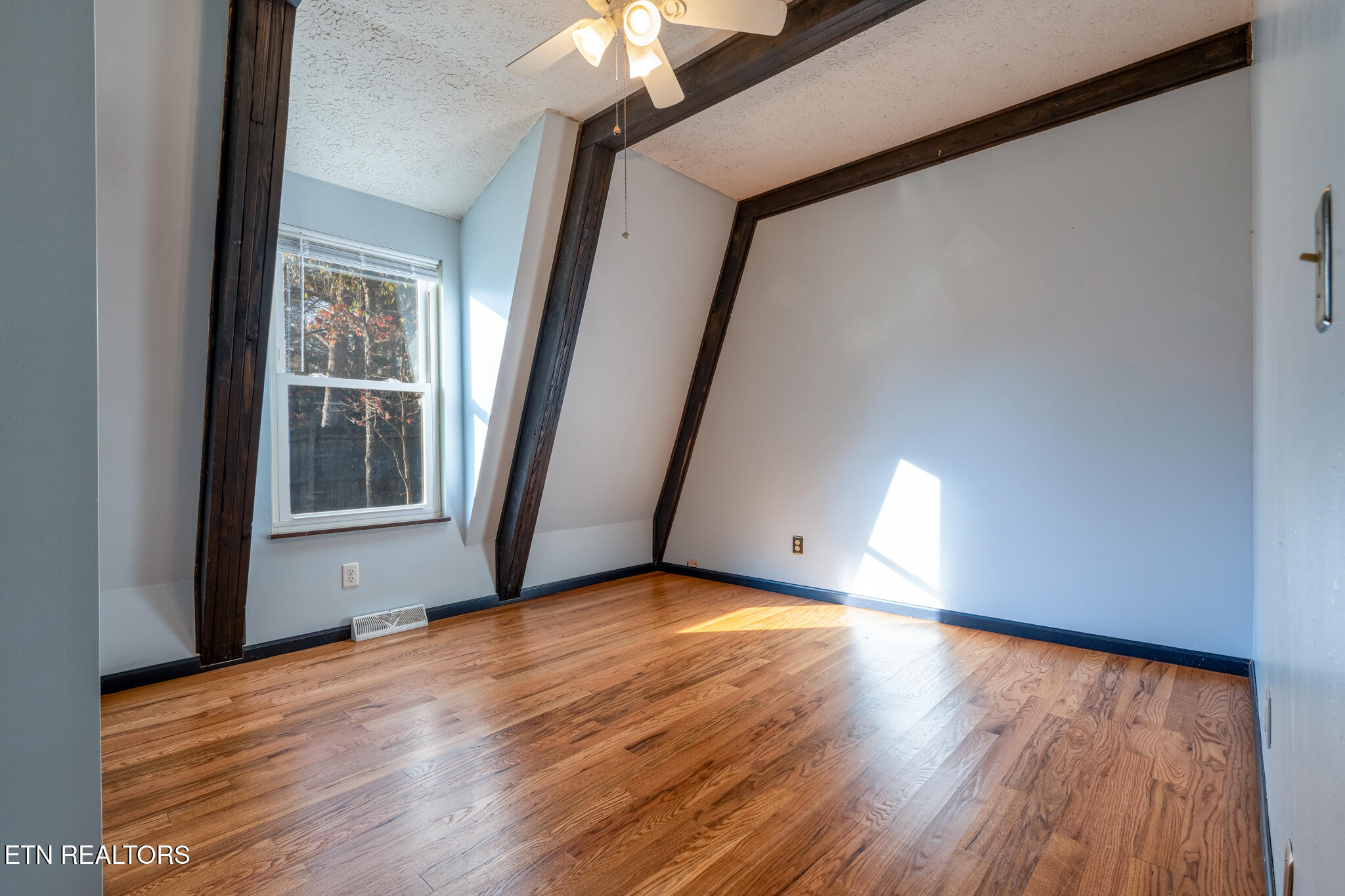 7106 Wright Road Knoxville TN 37931