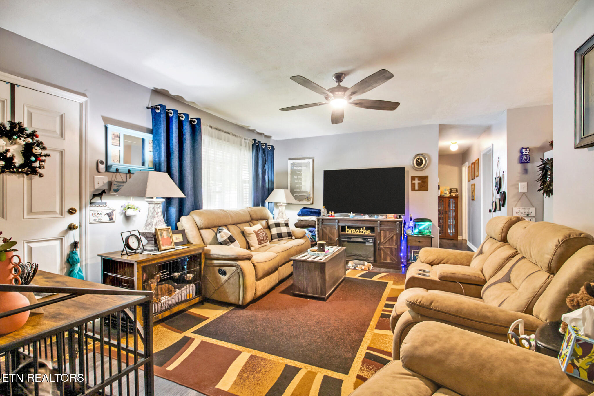 212 Reba Avenue Harriman TN 37748