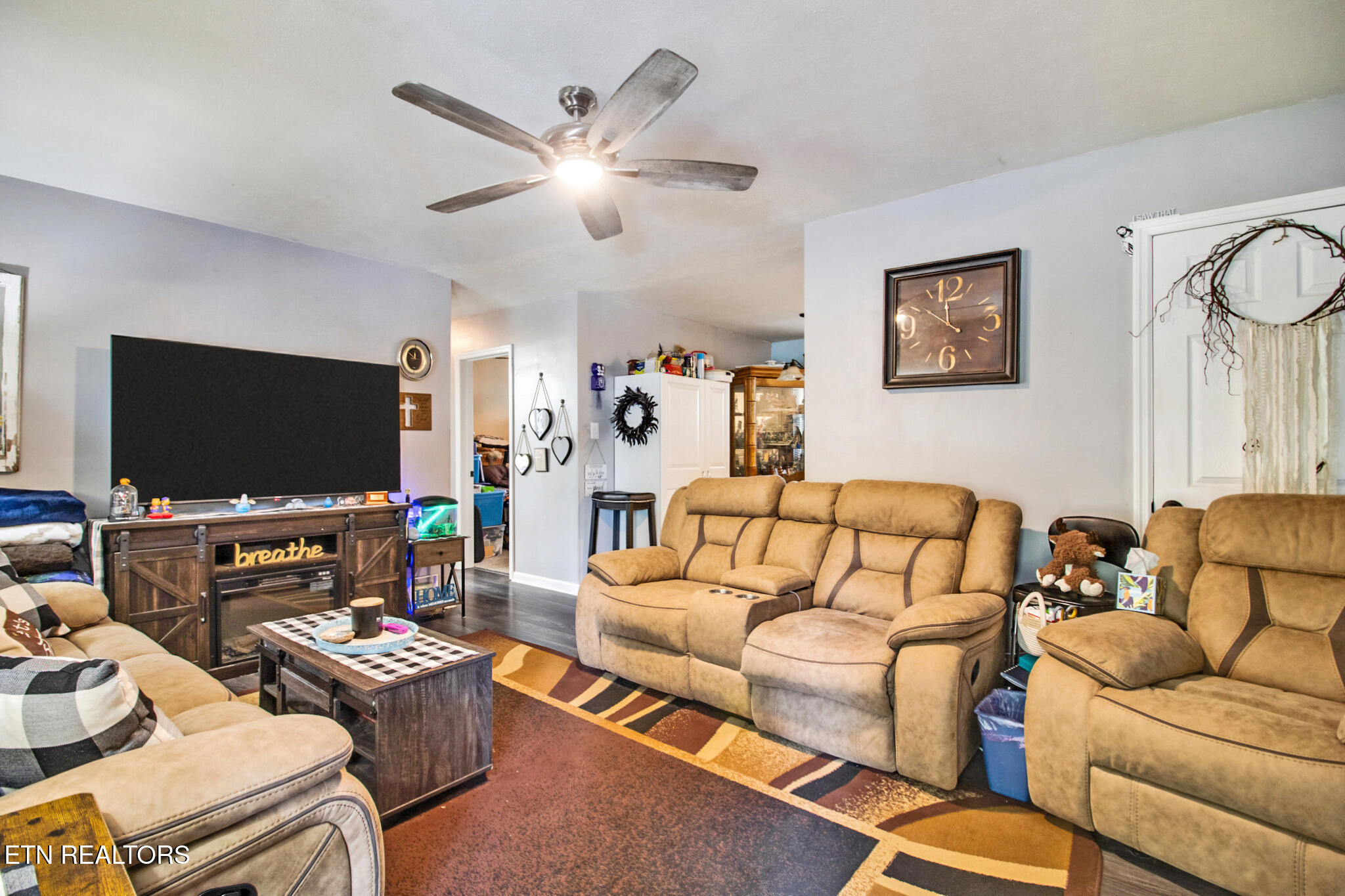 212 Reba Avenue Harriman TN 37748