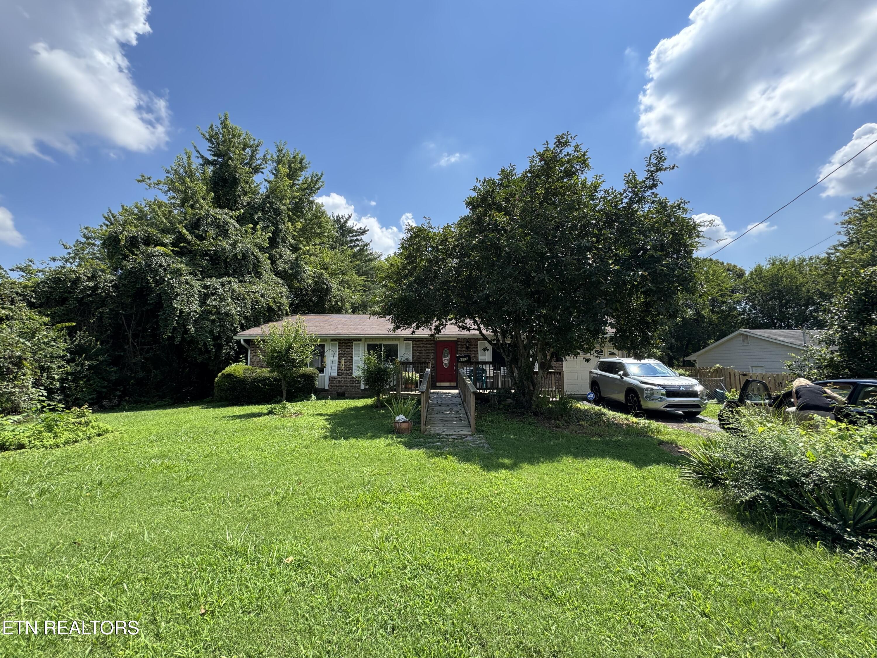 6616 Sedgefield Drive Knoxville TN 37923