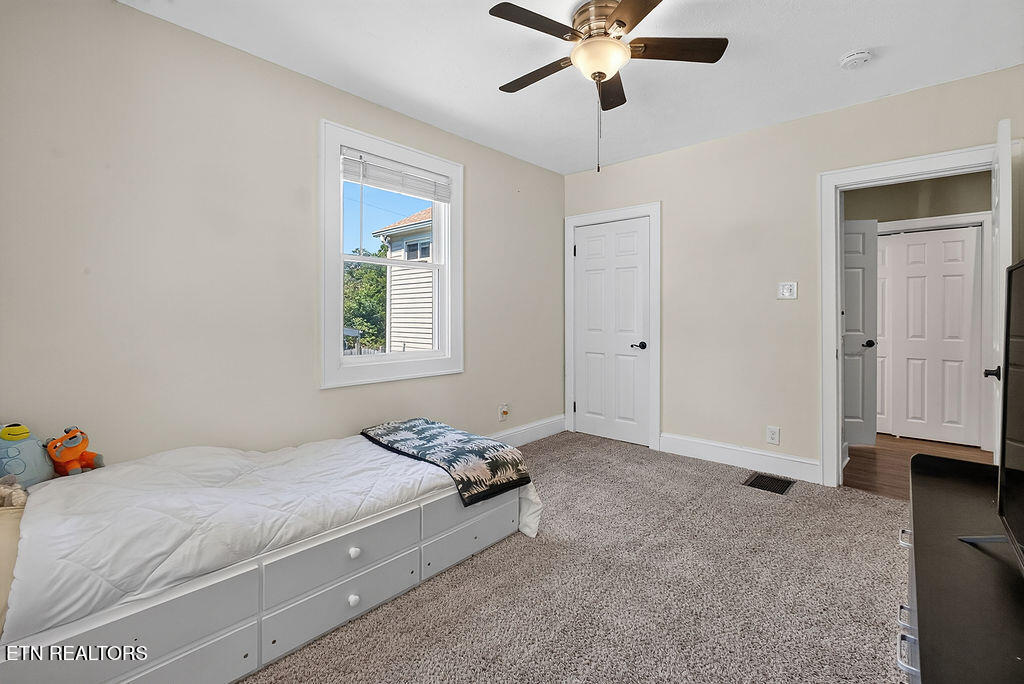 4204 Garden Drive Knoxville TN 37918