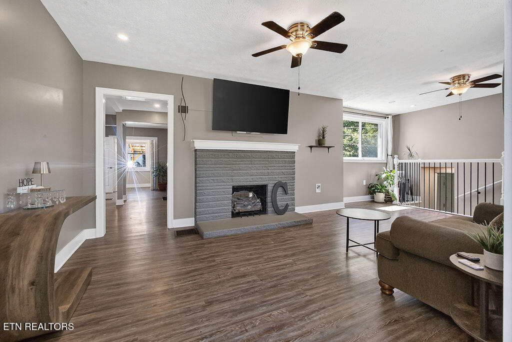 4204 Garden Drive Knoxville TN 37918
