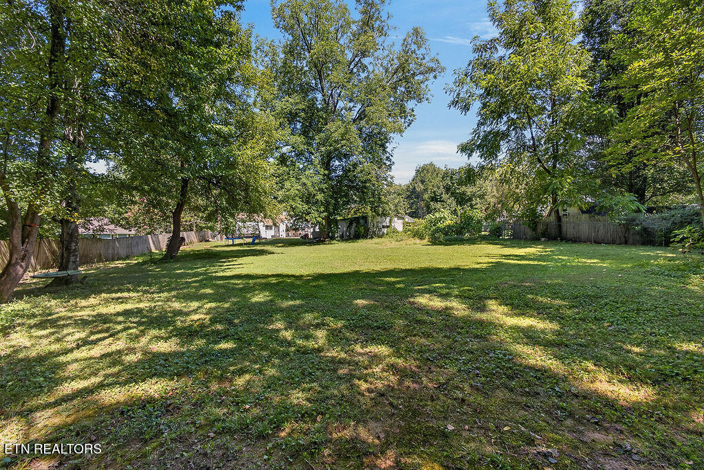 4204 Garden Drive Knoxville TN 37918