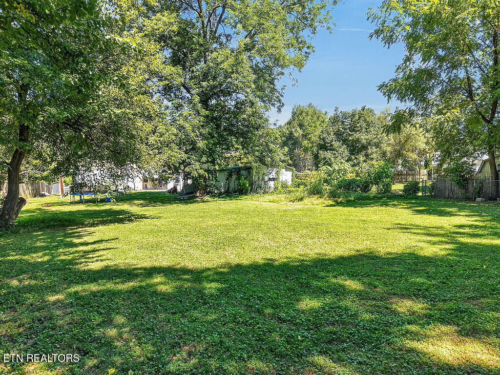 4204 Garden Drive Knoxville TN 37918