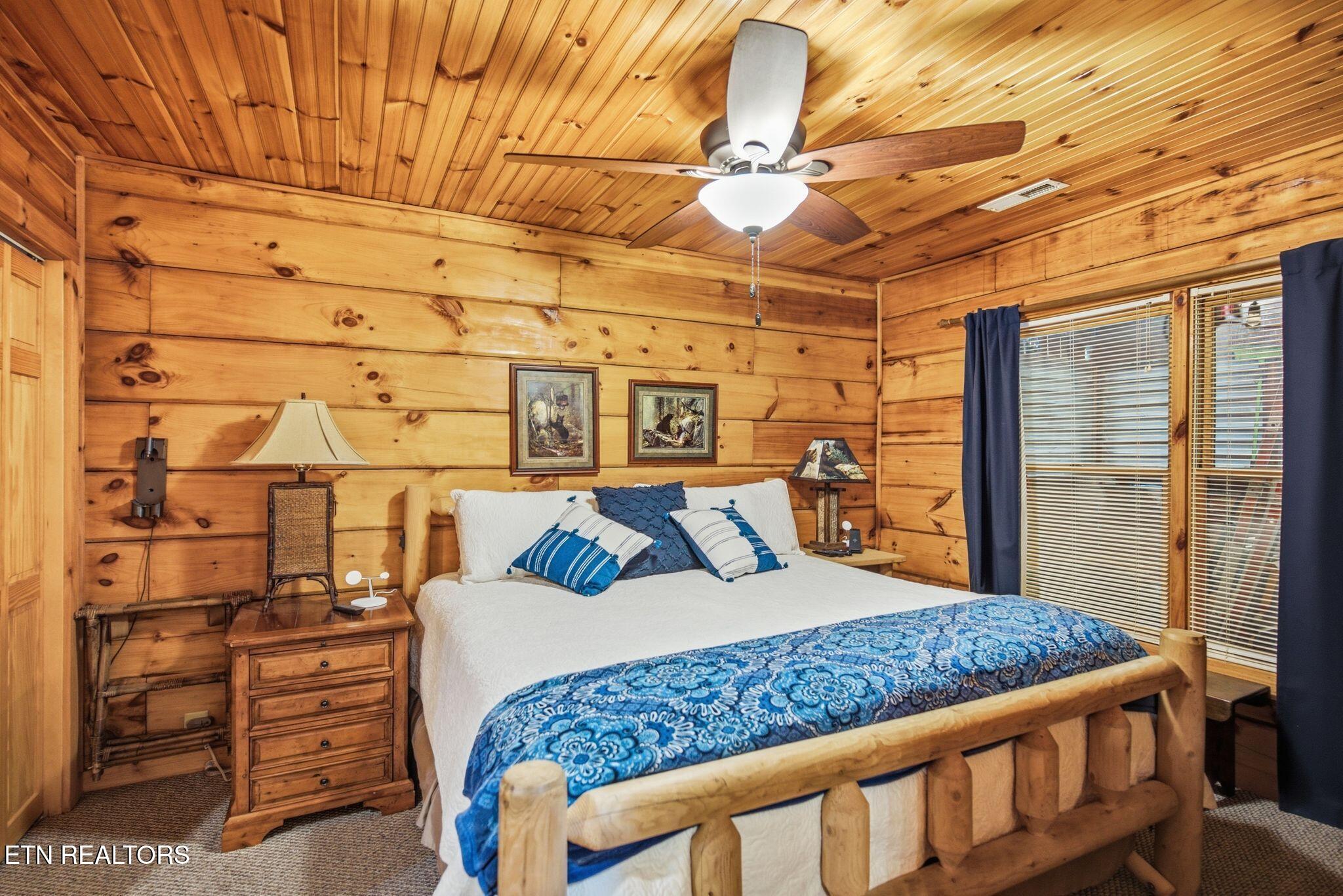 2436 Cobbler Way Pigeon Forge TN 37863