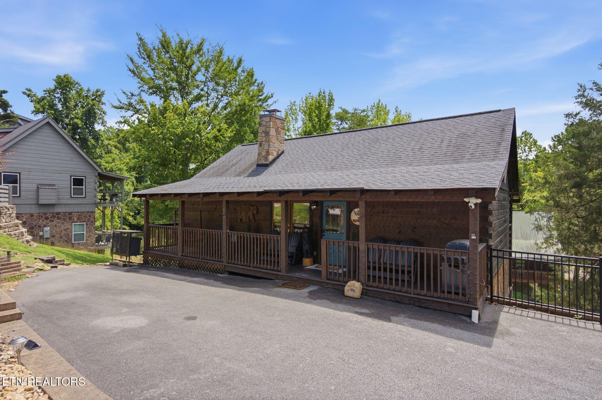 2436 Cobbler Way Pigeon Forge TN 37863