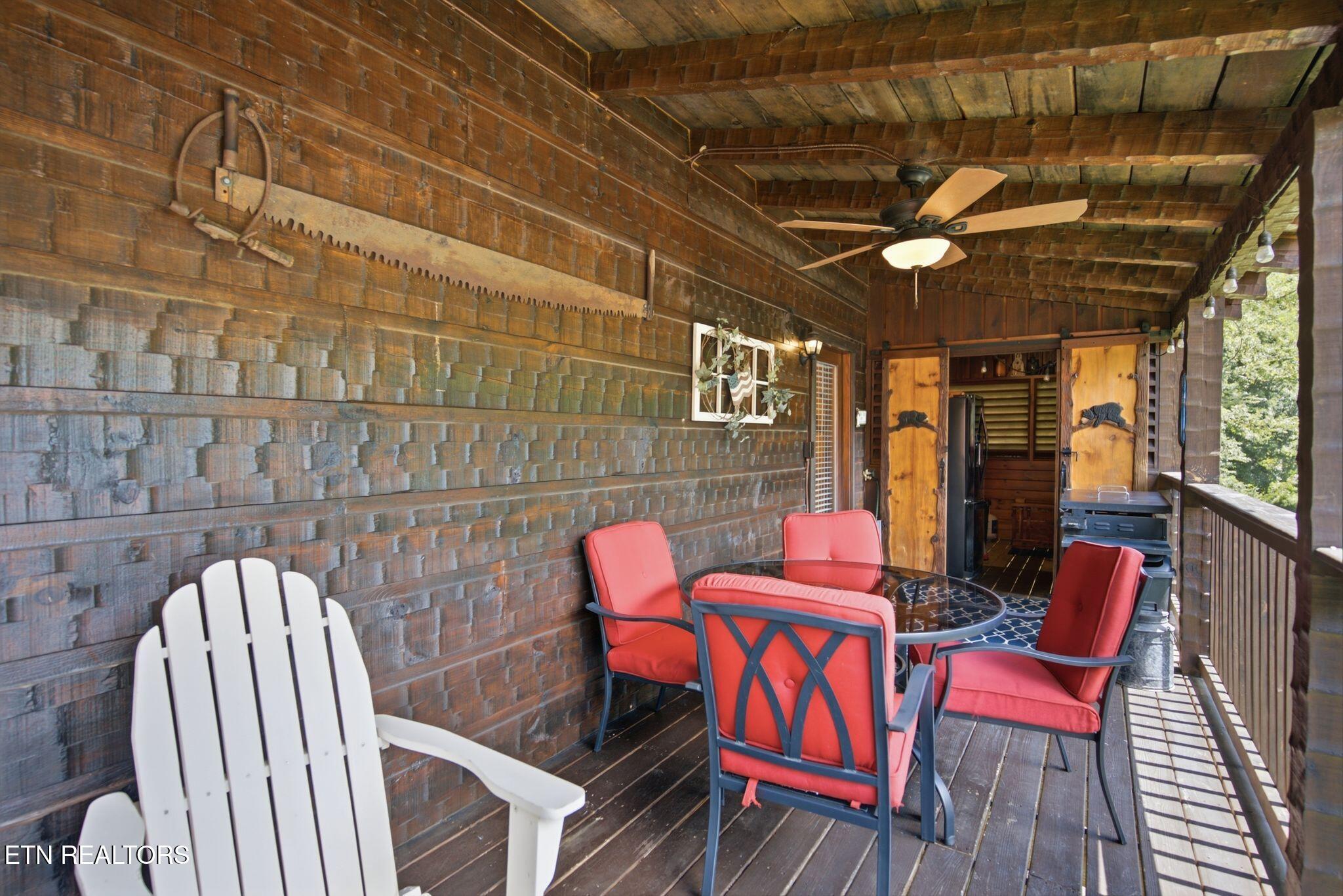 2436 Cobbler Way Pigeon Forge TN 37863