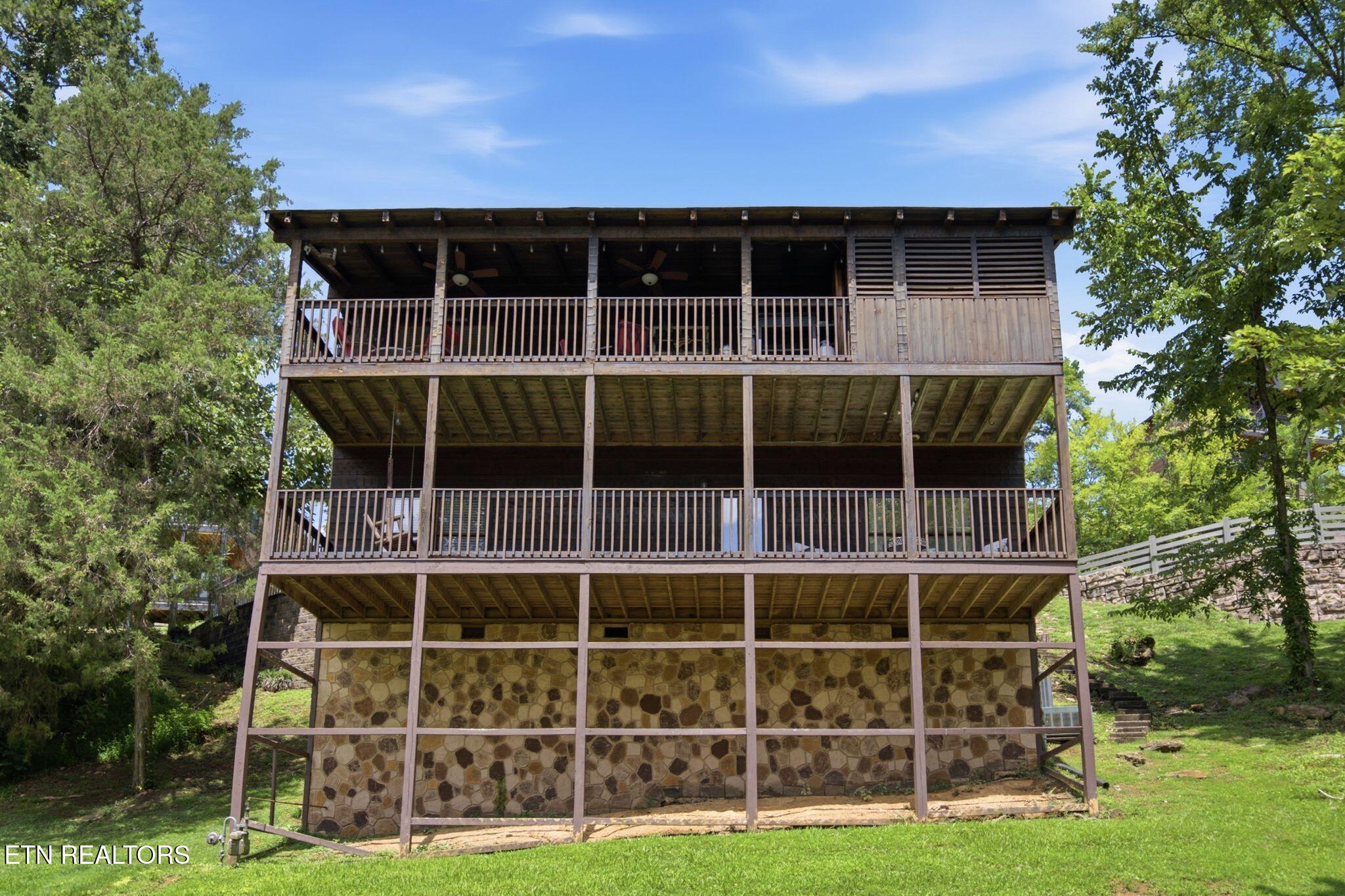 2436 Cobbler Way Pigeon Forge TN 37863