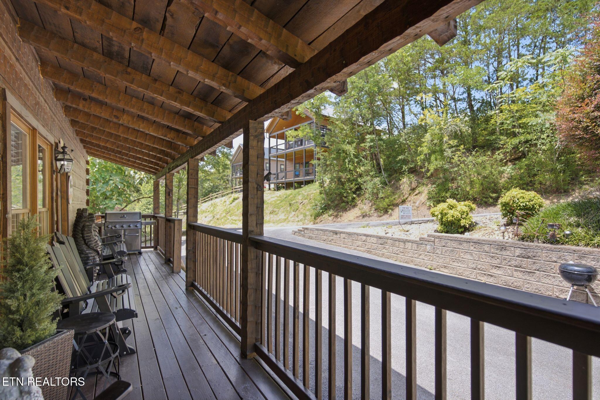 2436 Cobbler Way Pigeon Forge TN 37863