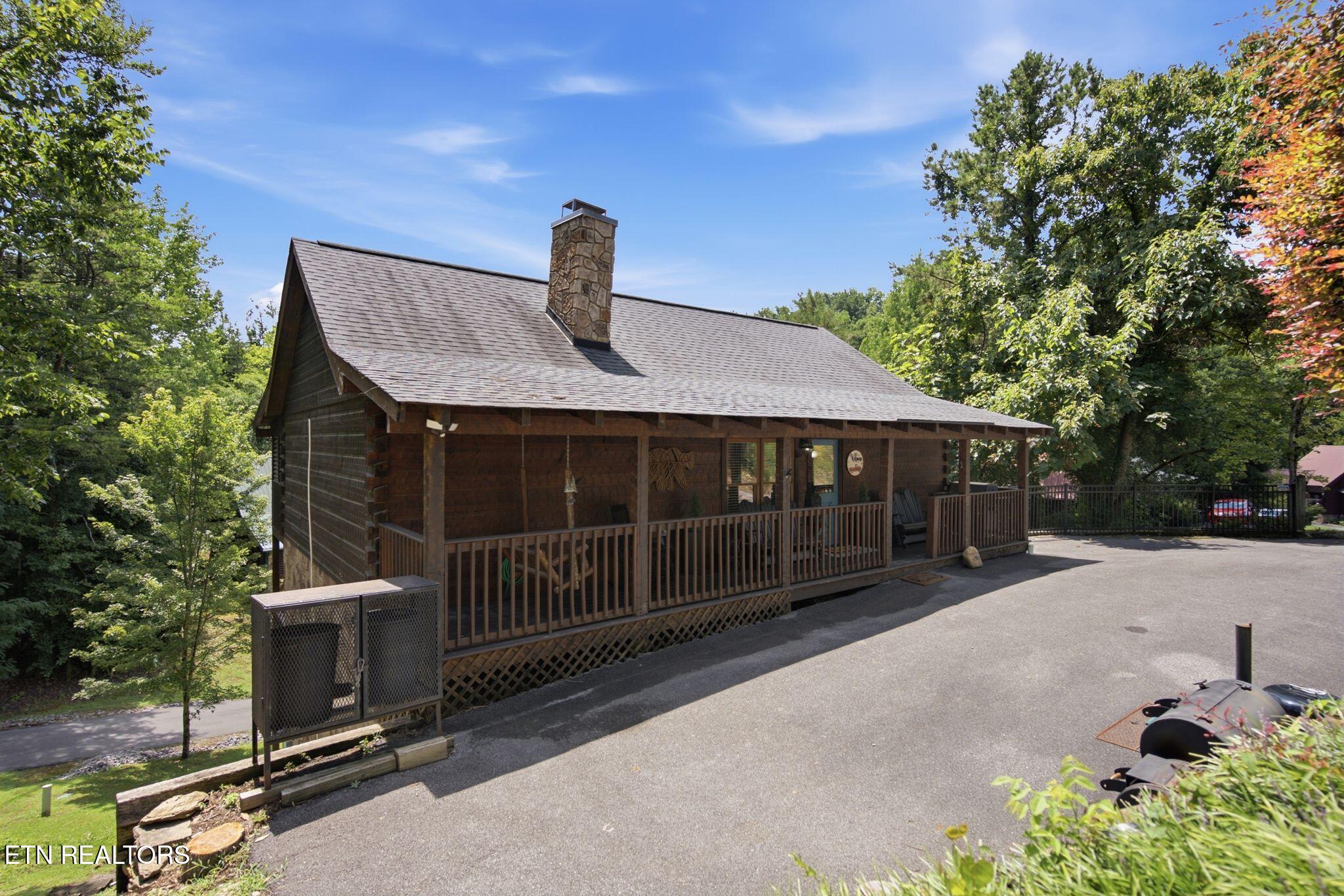 2436 Cobbler Way Pigeon Forge TN 37863