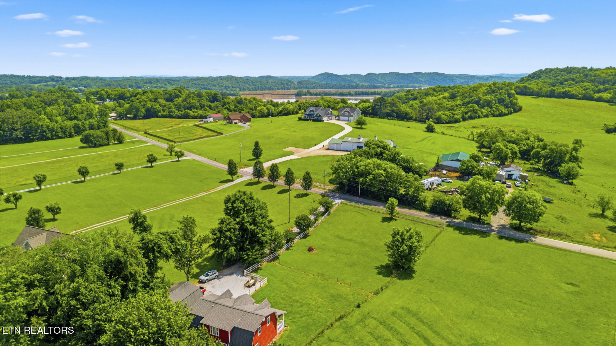 745 Leadvale Church Road White Pine TN 37890
