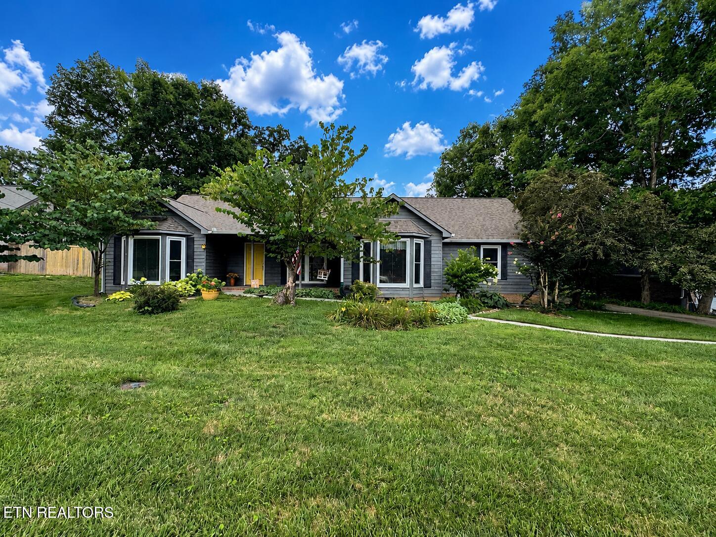 3216 Roanoke Circle Knoxville TN 37920